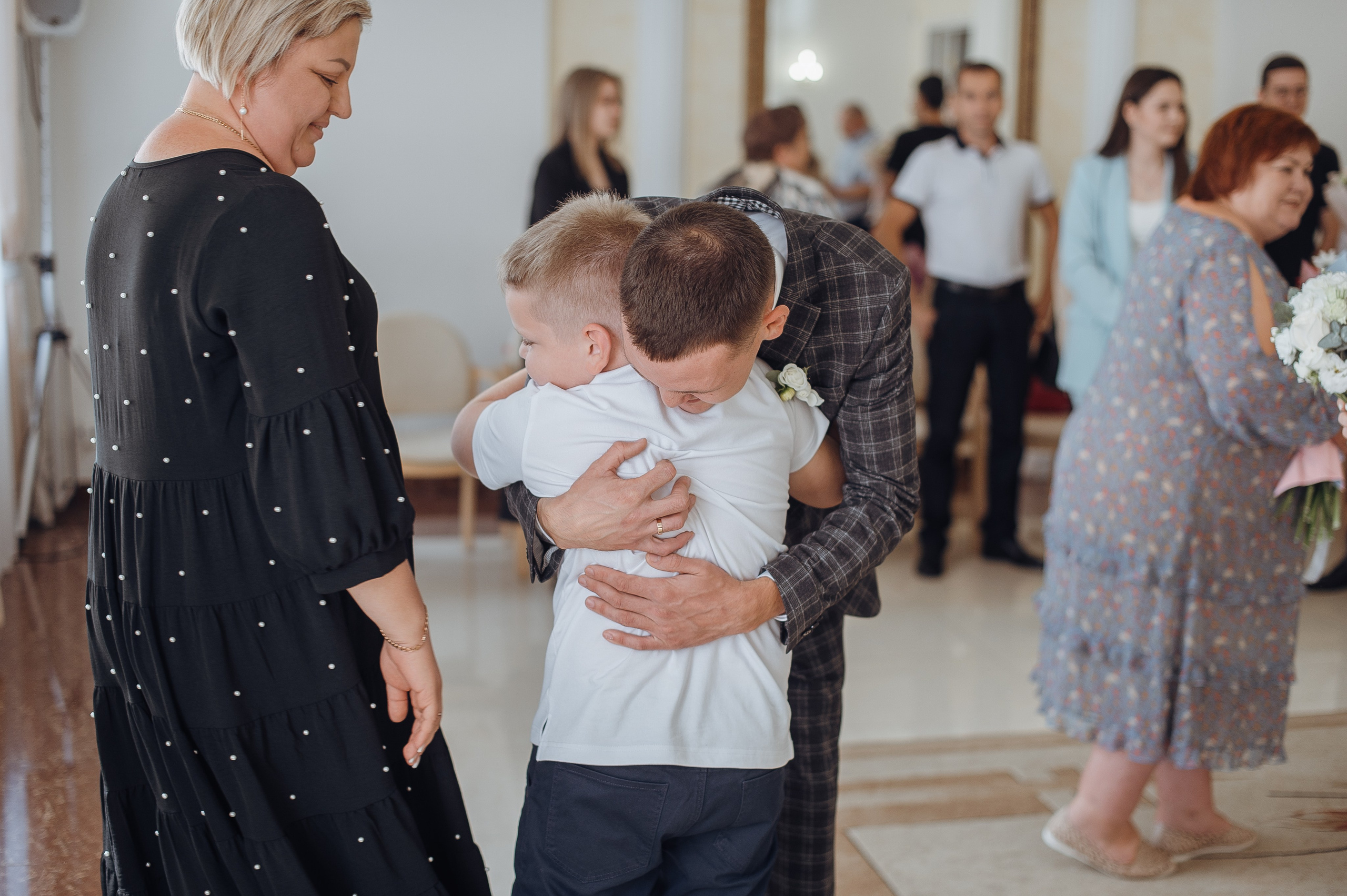 Тёплым осенним днём Николай и Наталья. Свадебный фотограф в Ярославле Денис Медоваров