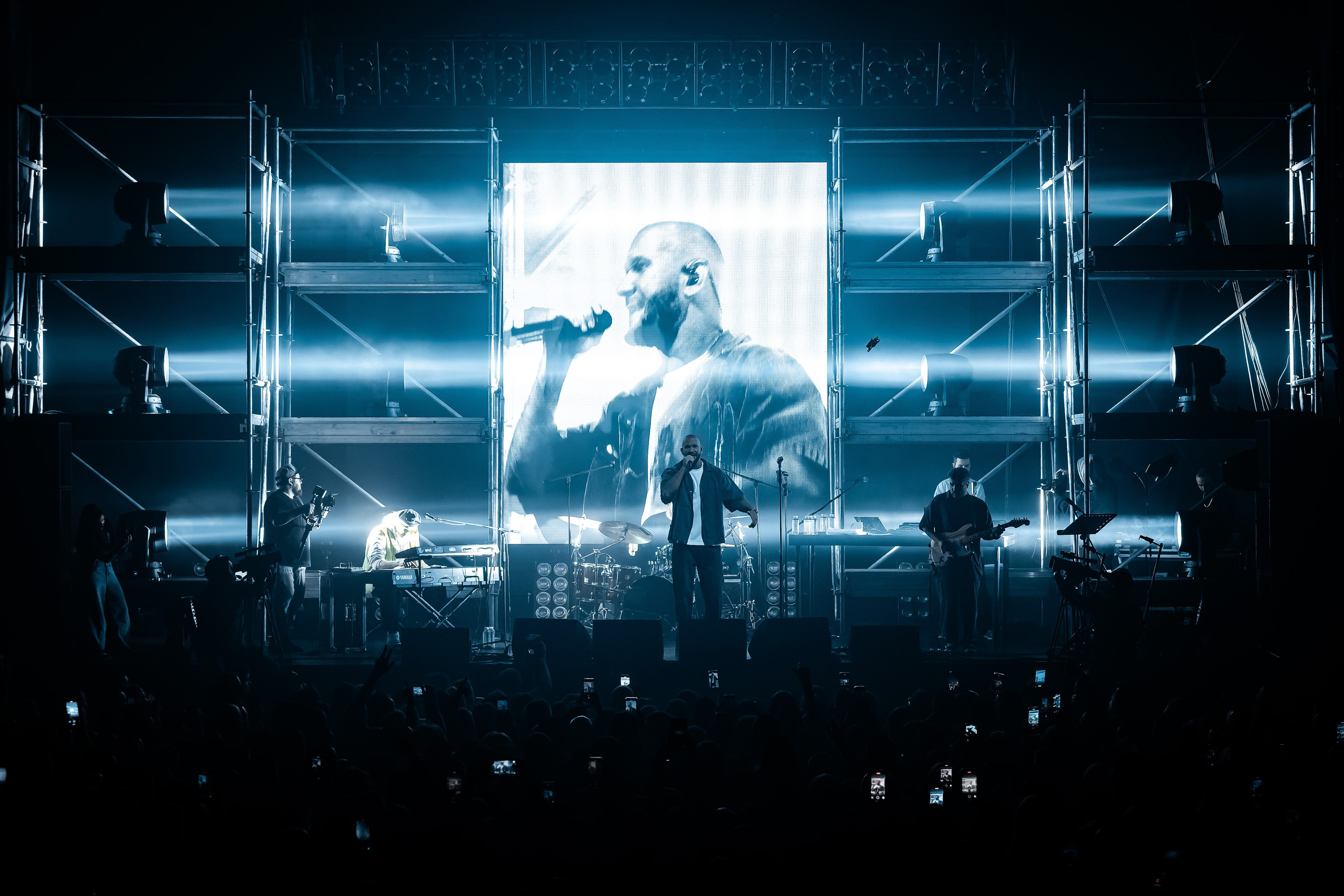 LOC DOG / МОСКВА / 2025. OOPS