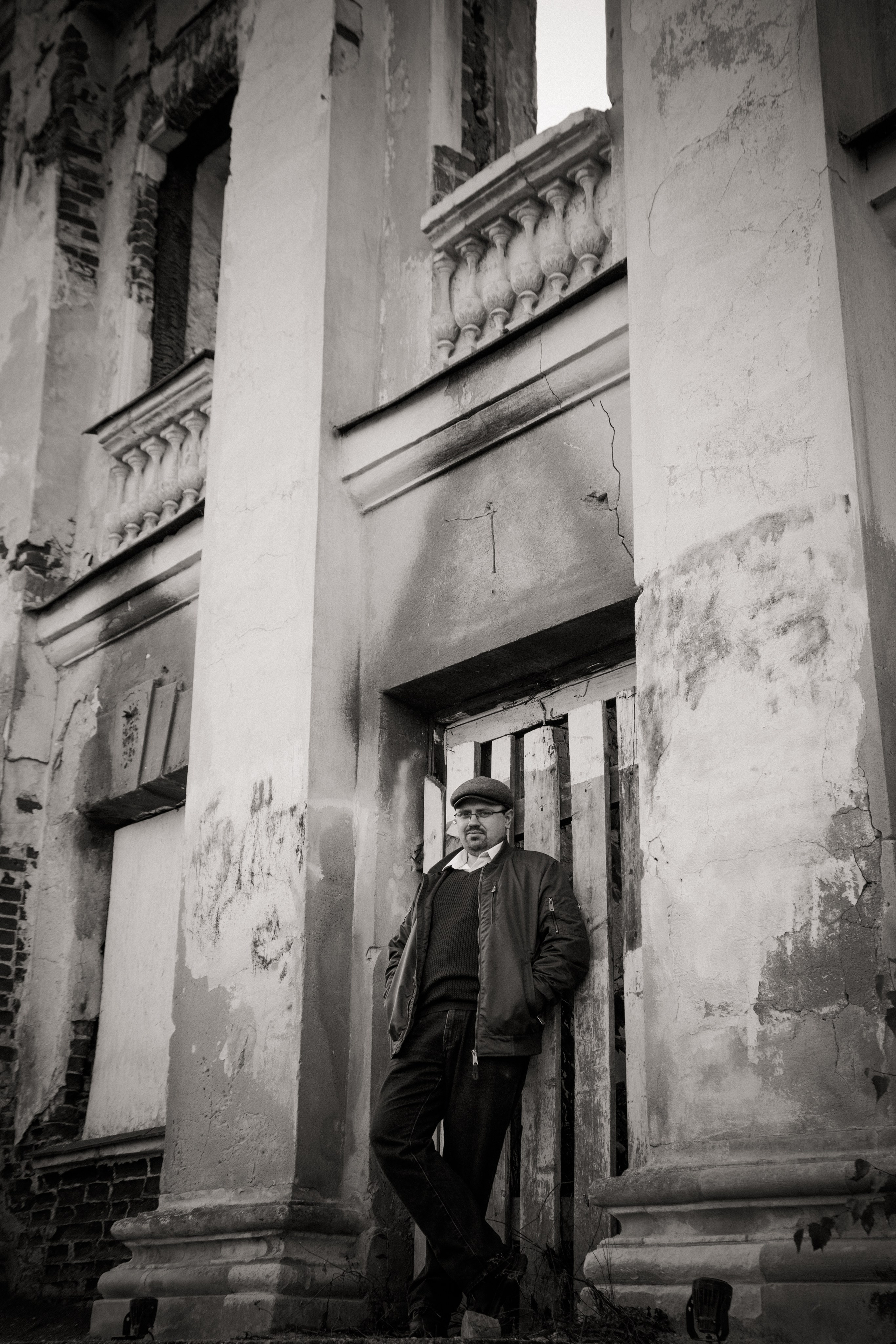 Мужской портрет. Уличная фотосессия. Свадебный и семейный фотограф в Москве и Подмосковье Лариса Козлова