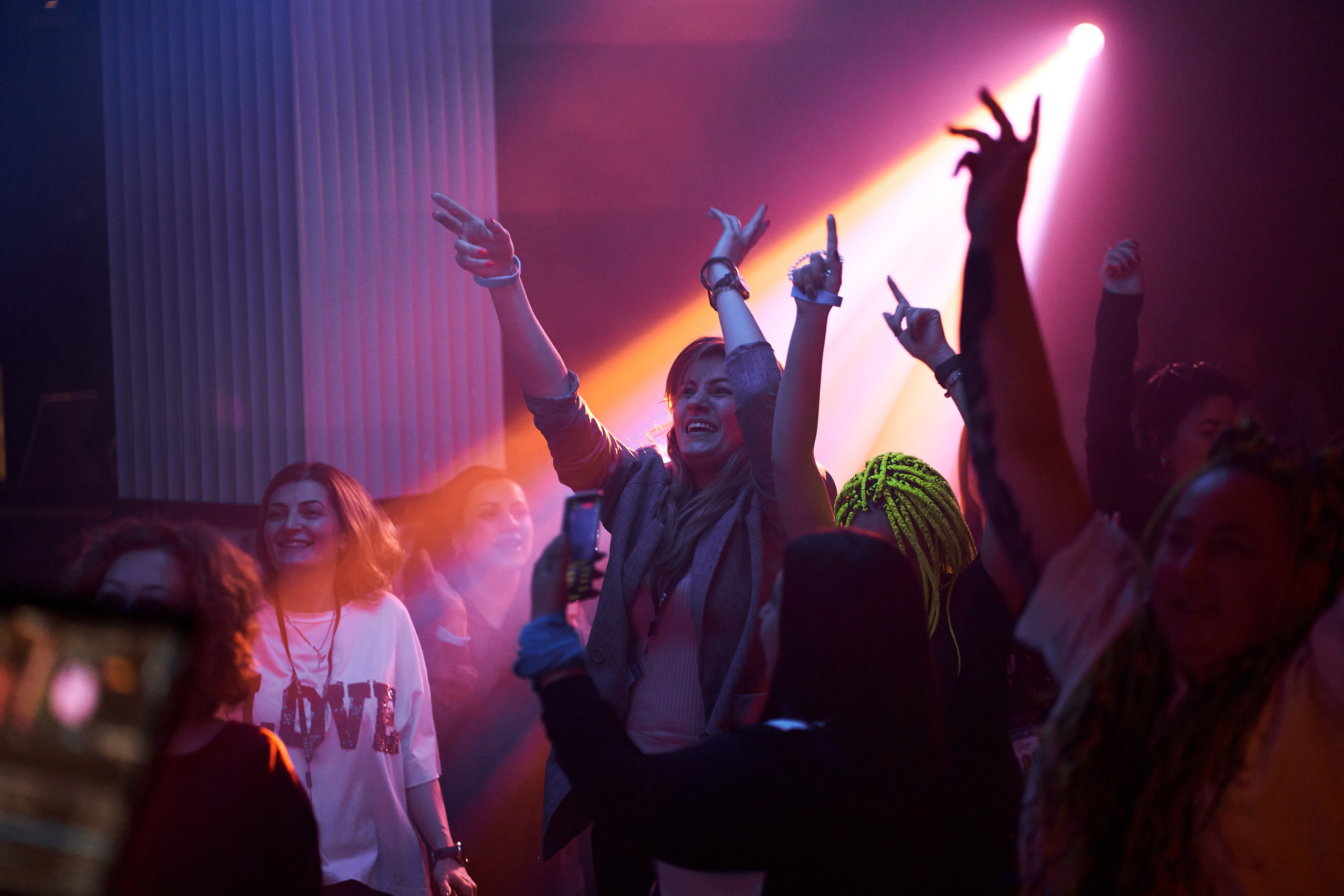 Estel Open Крым 2021. Контакты