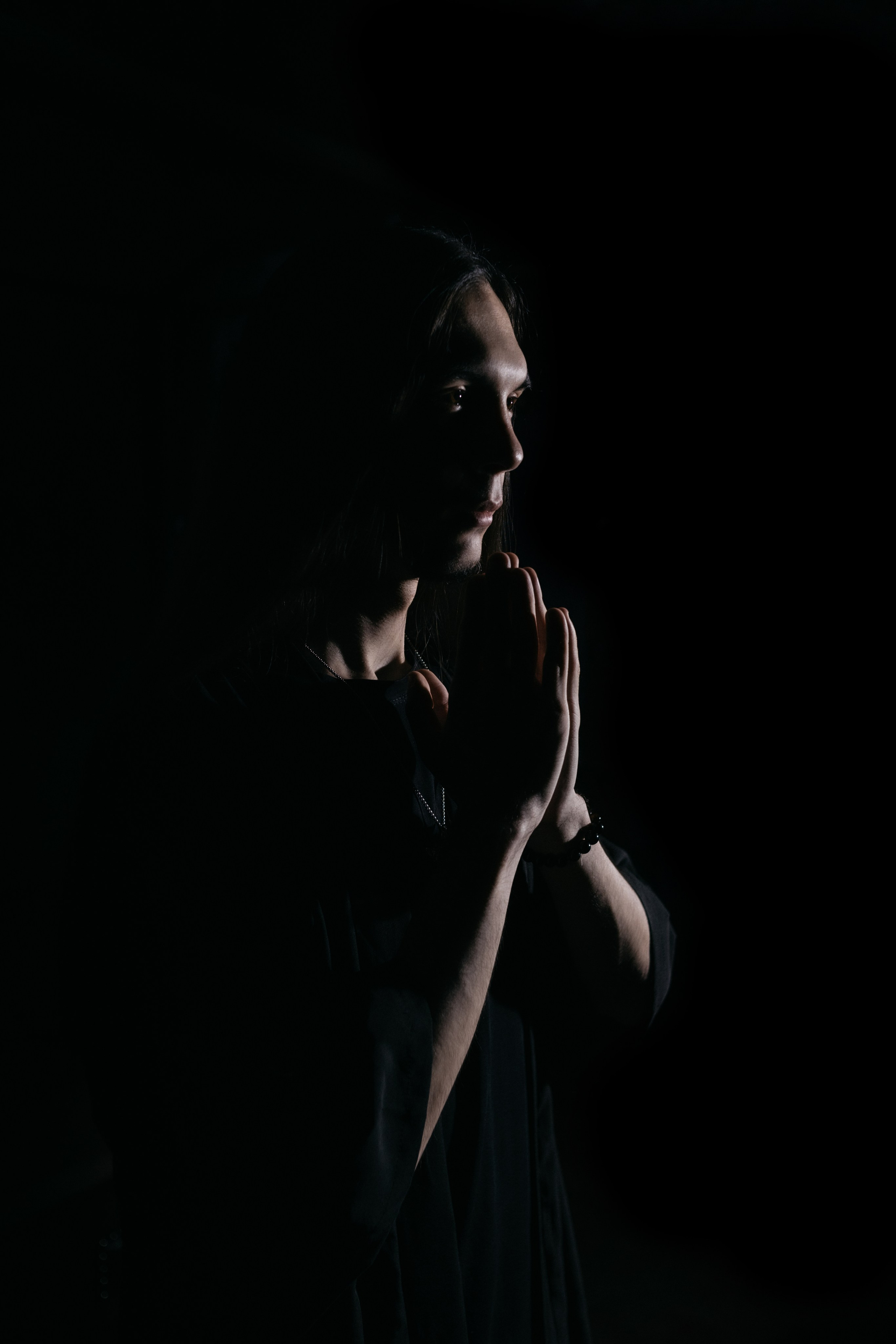 Ренат. Фото для карточки музыканта. Фотограф Регина Крикунова г. Красноярск