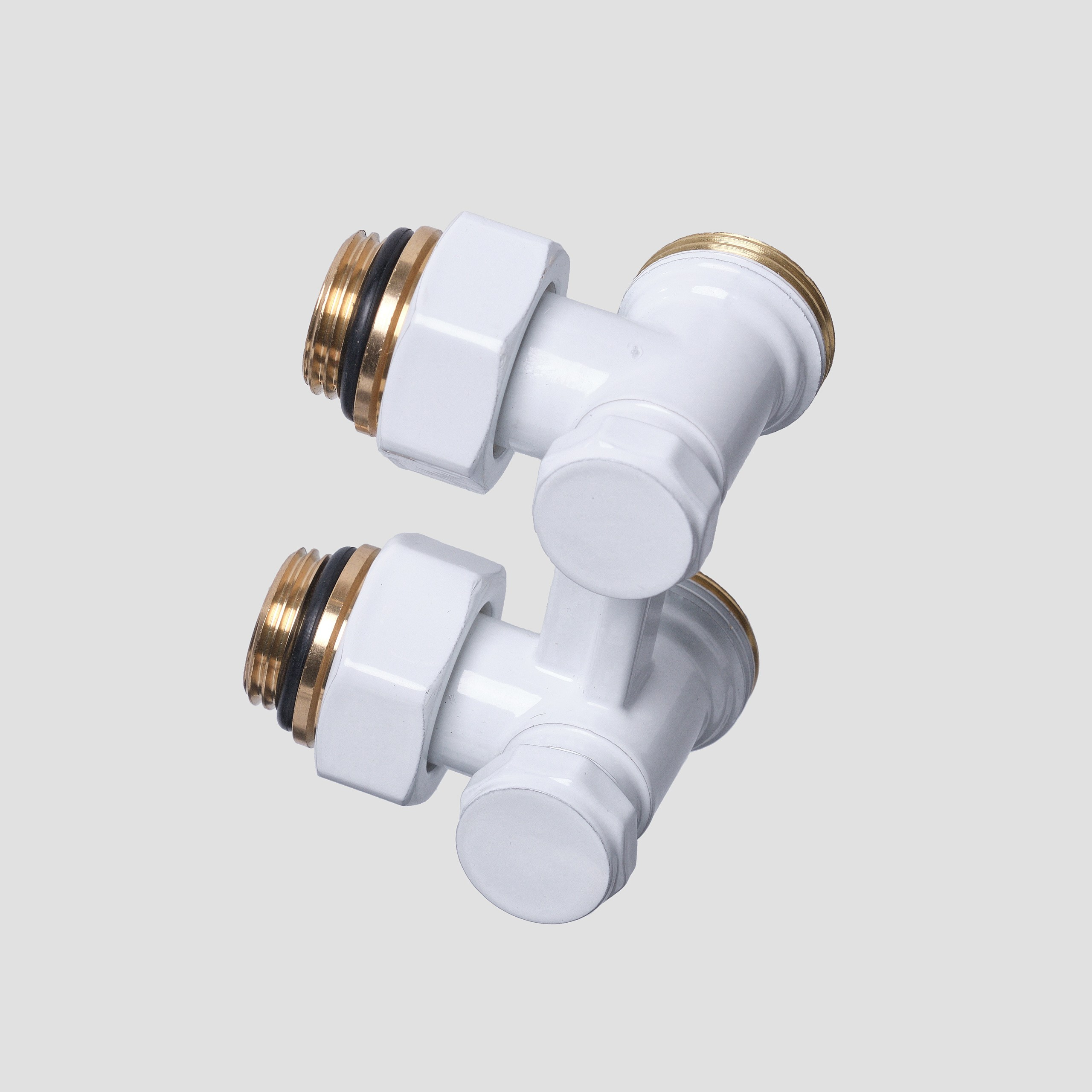 Предметные фотографии регуляторов и нагревателей для отопительных приборов