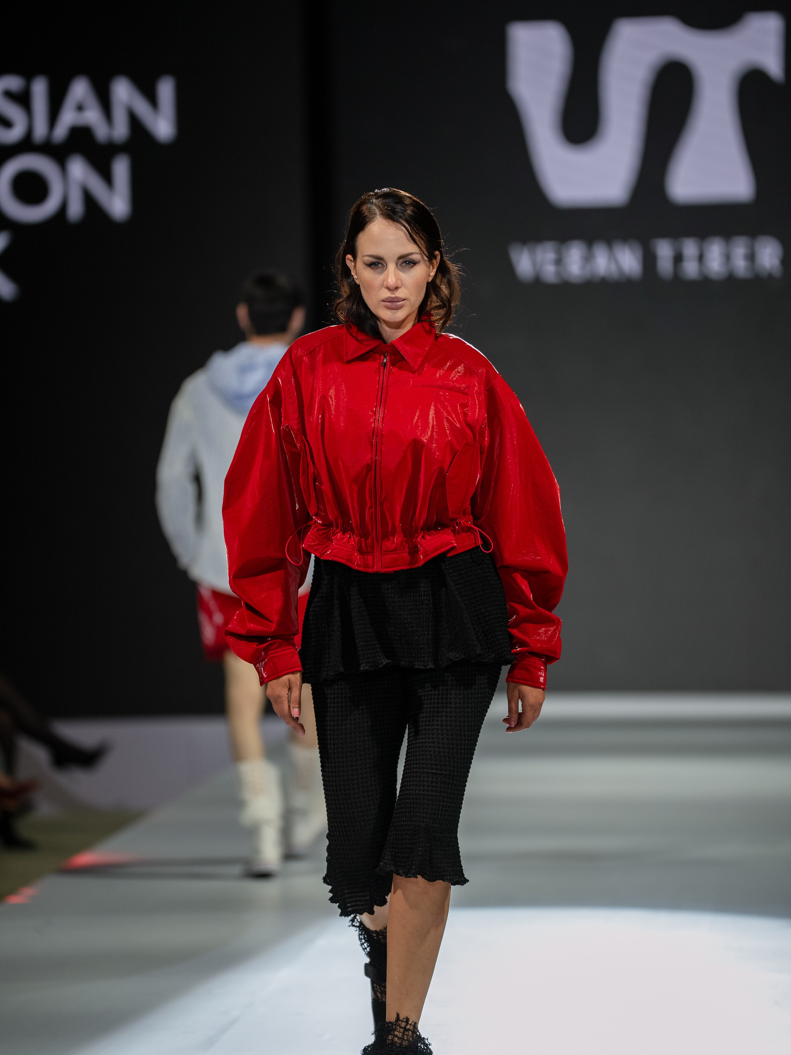 EURASIAN FASHION WEEK Vegan Tiger. Сайт Алматинского НЮ АРТ, будуар и фэшн фотографа Дениса Карпенко