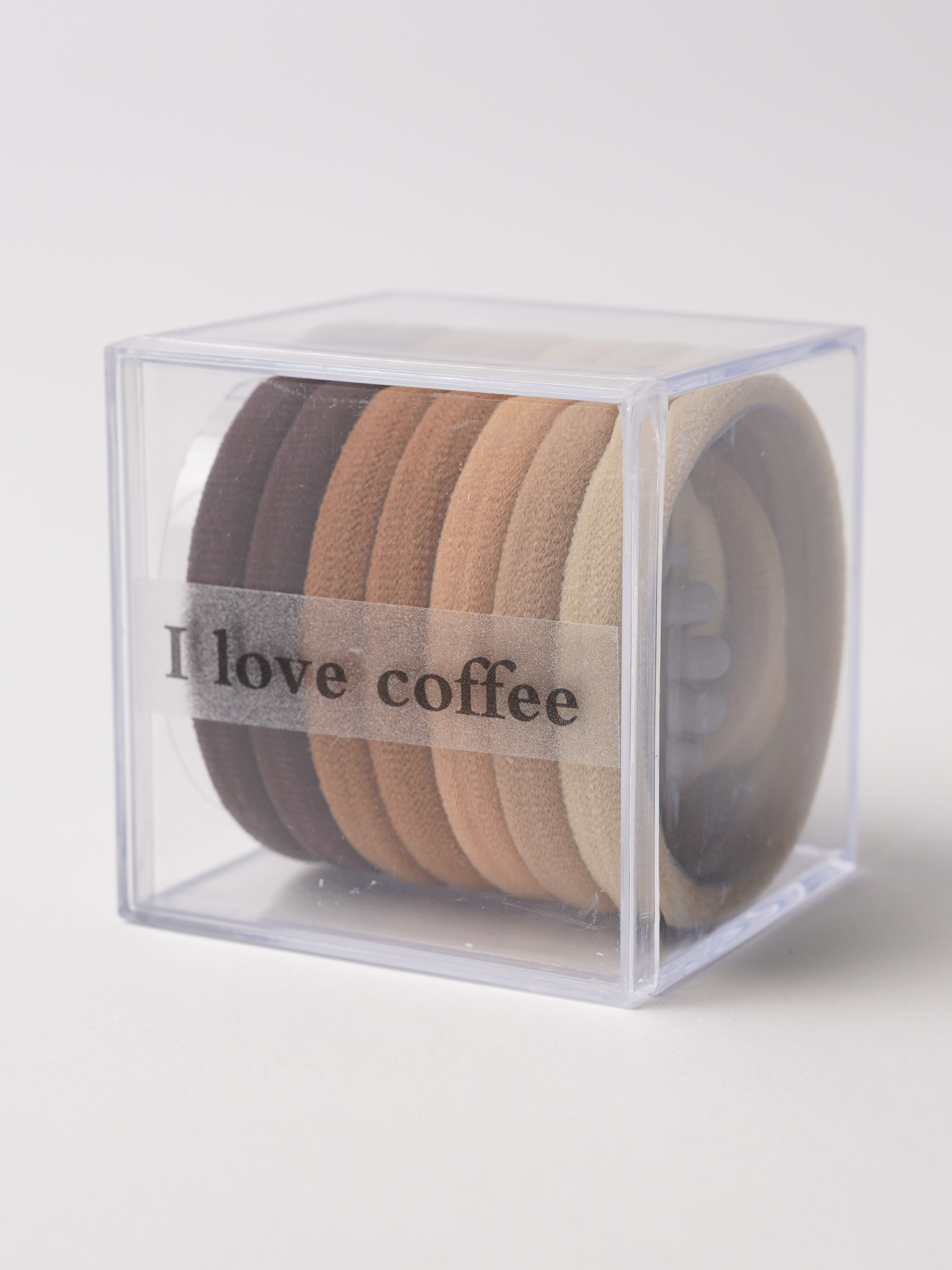 Сборная съёмка для маркетплейсов от CREATIVO PROD. Фото для маркетплейсов — CREATIVO.PROD Москва