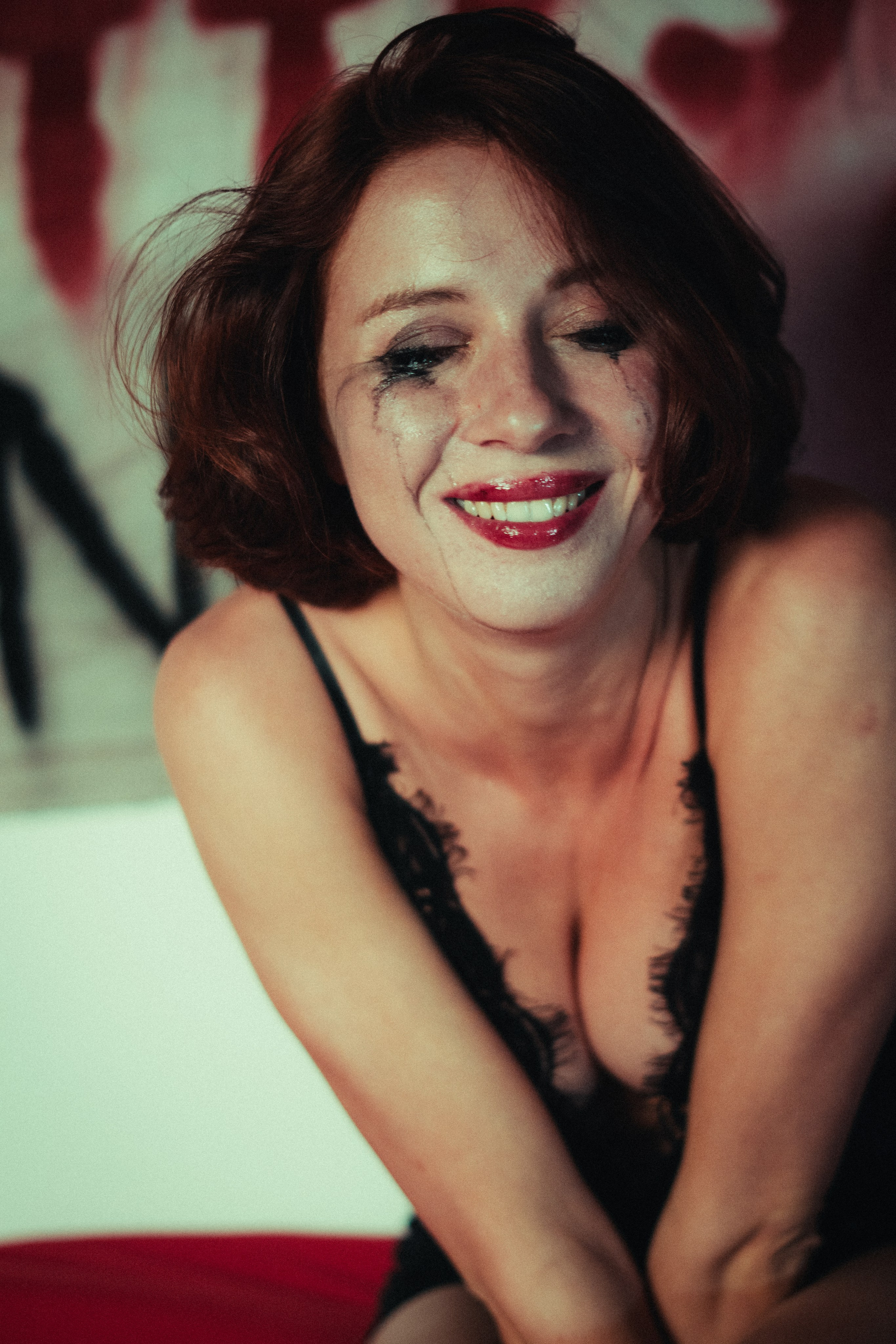 Des millions pour vos bombes des miettes pour nos vies. Фотограф Париж / Photographer Paris