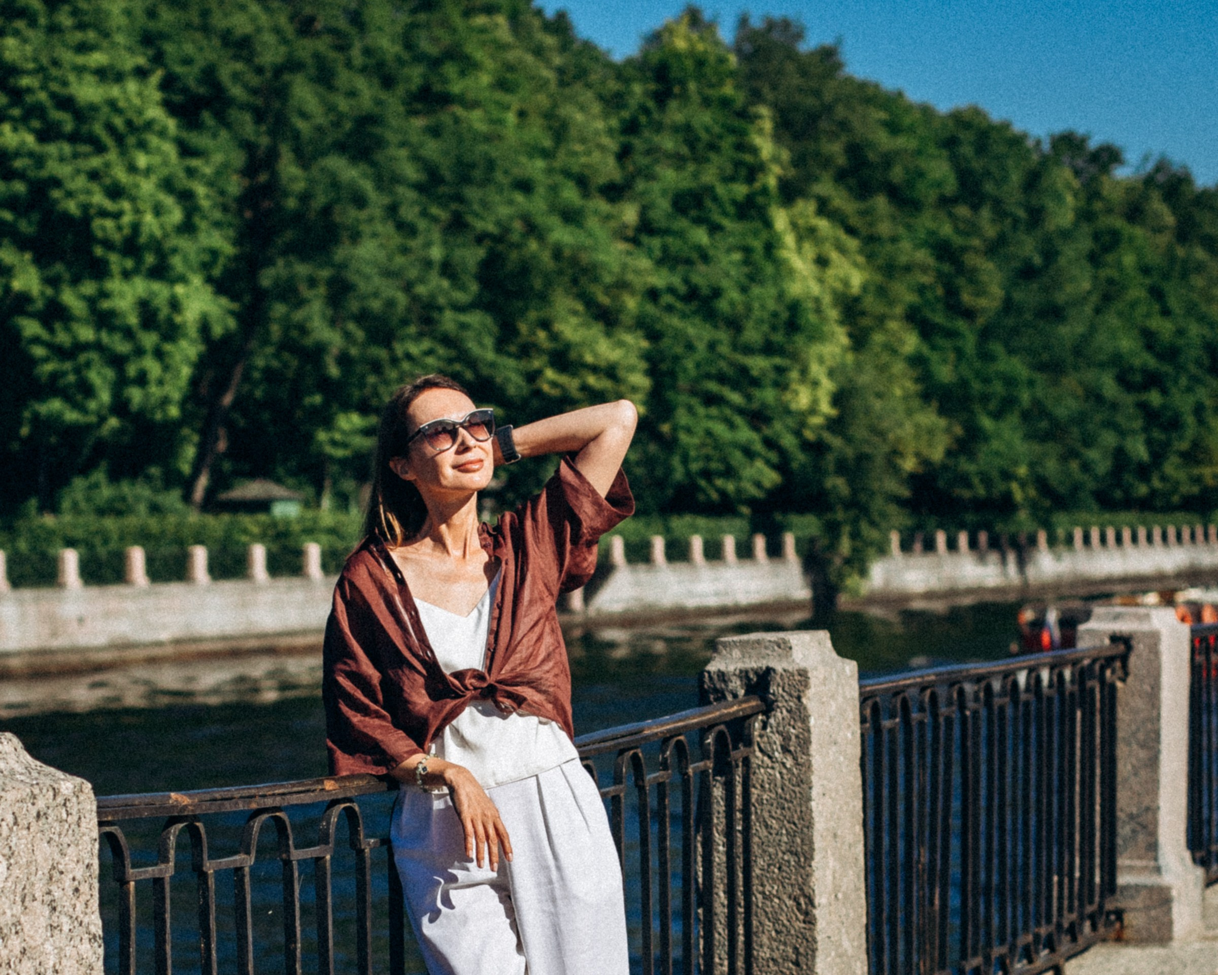 Татьяна в июне. Фотопрогулка в Петербурге. Индивидуальный и семейный фотограф в Санкт-Петербурге