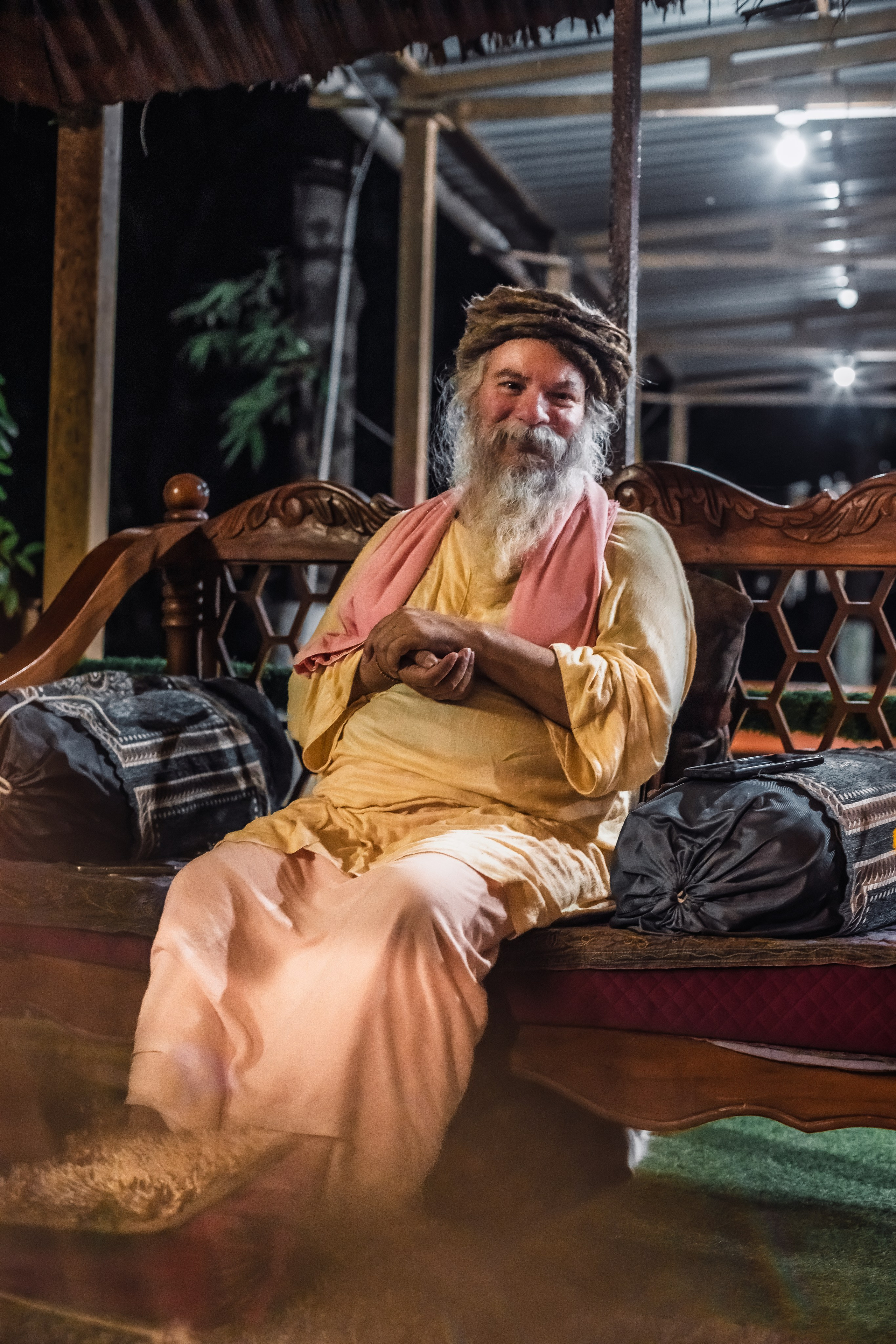 Devraha baba ji ashram life 2025. Mariam Bagdasaryan