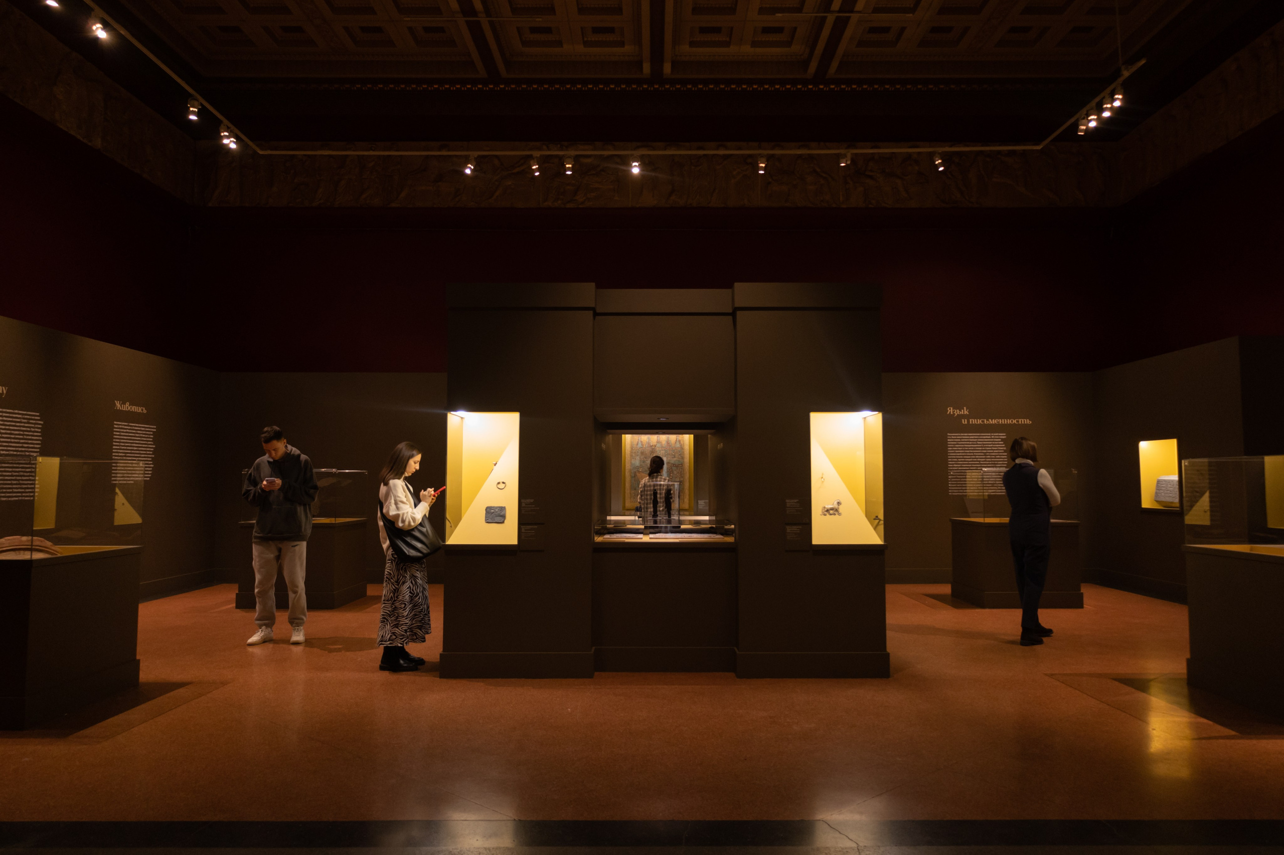 Пушкинский музей: открытие выставки Царству Урарту. Репортажный фотограф видеограф в Москве Ольга Плаксина