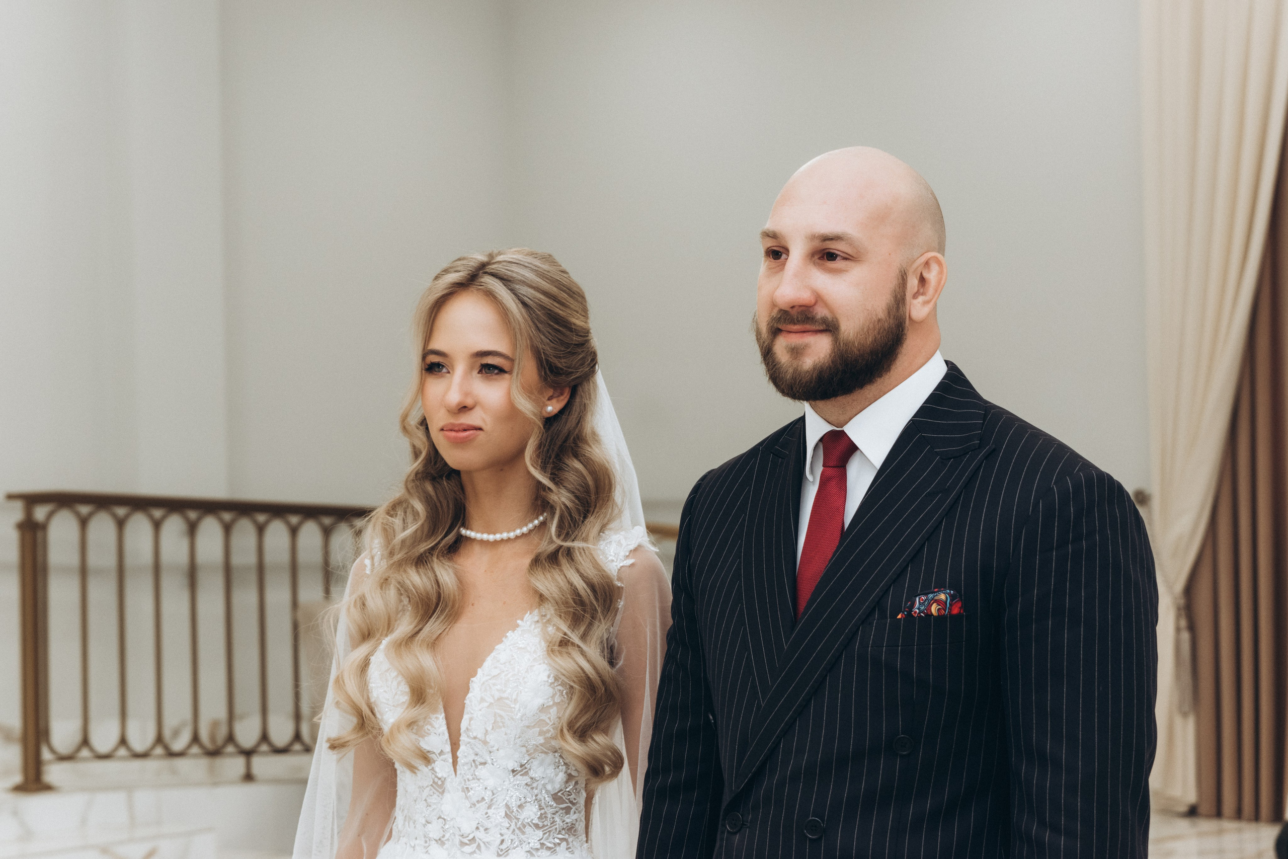 Утро и роспись Виктора и Марии. Ваш фотограф в Одинцовском районе и Москве