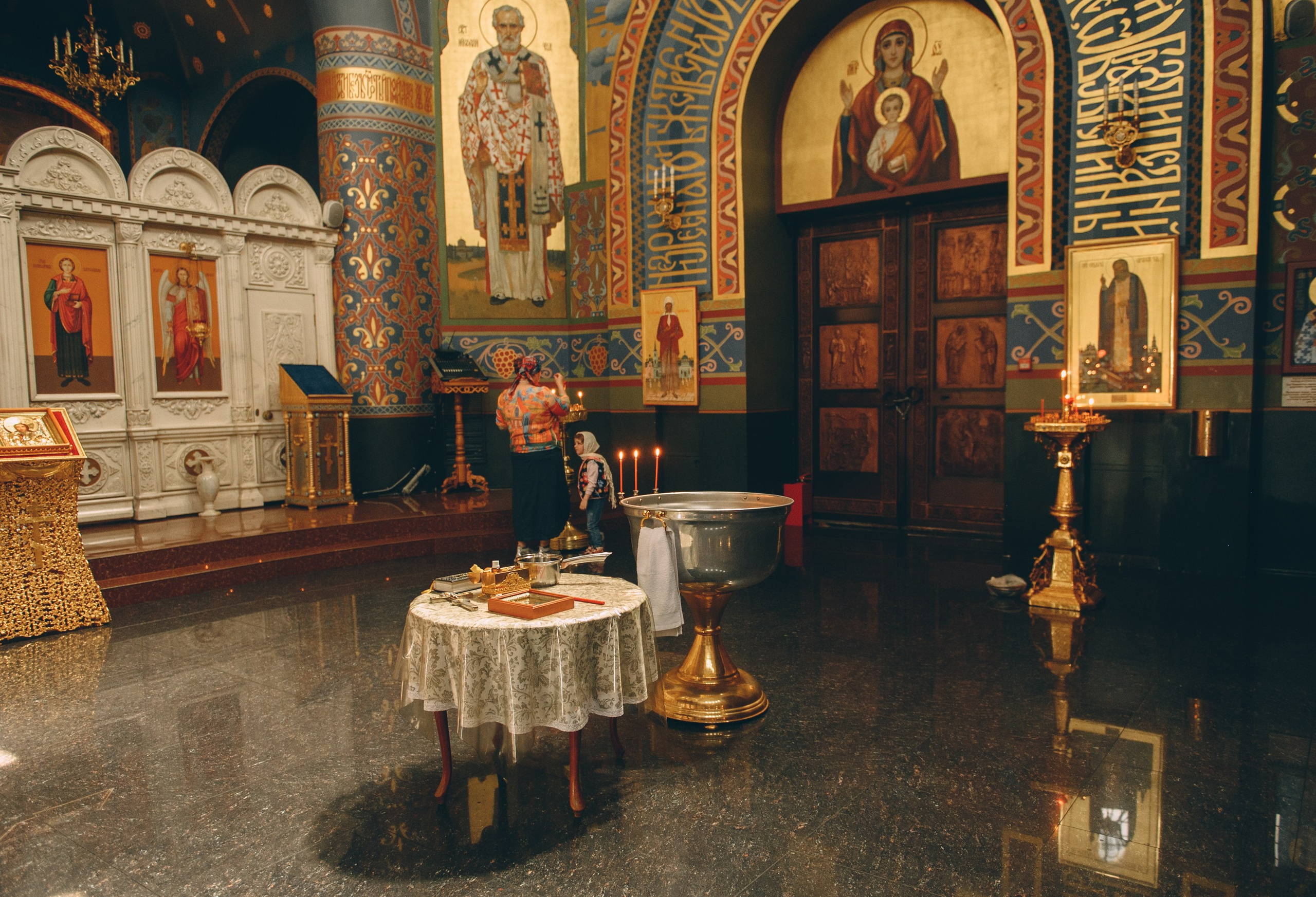 Крещение в храме Нерукотворного Образа Христа Спасителя. Свадебный и семейный фотограф София Невская