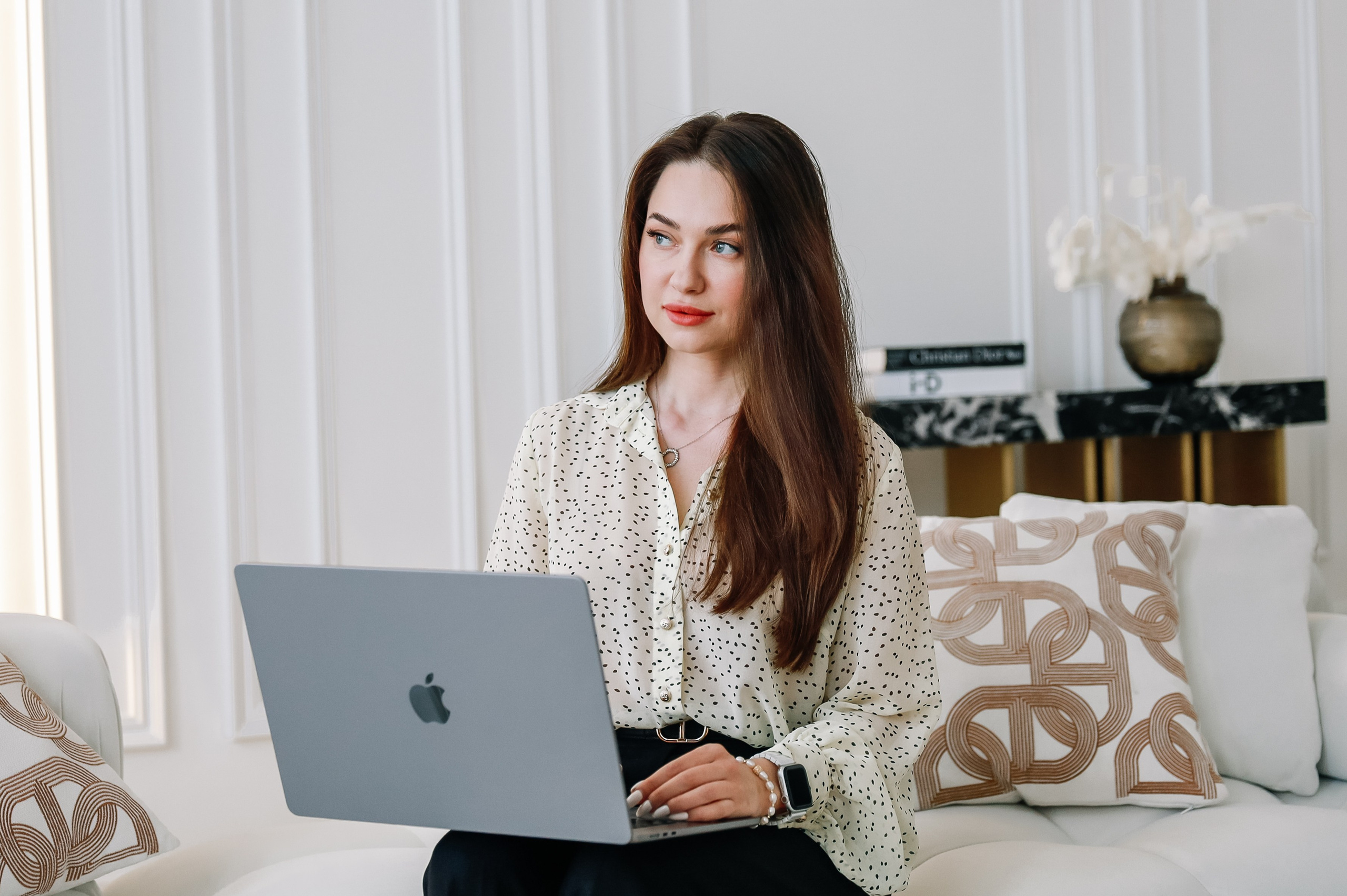 Александра дизайнер интерьеров. Фотосессии в Москве