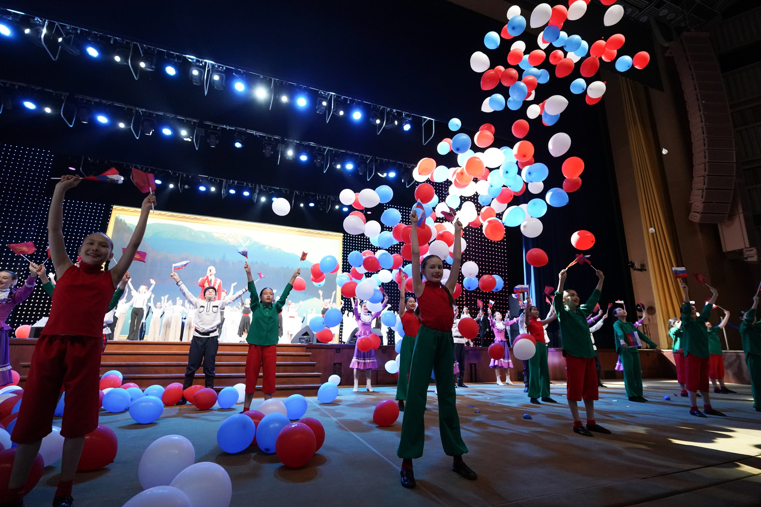 19 мая, отделение 2, г. Москва, Кремль. Золотое яблочко