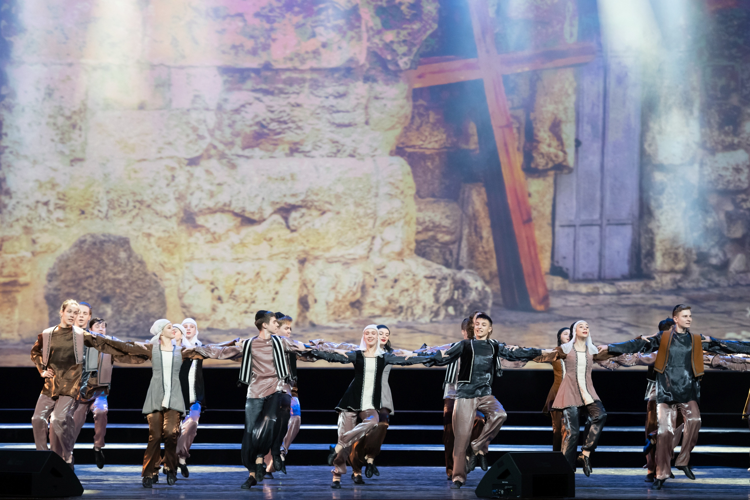 2 февраля, концерт Таланты России, Кремлевский Дворец. Золотое яблочко