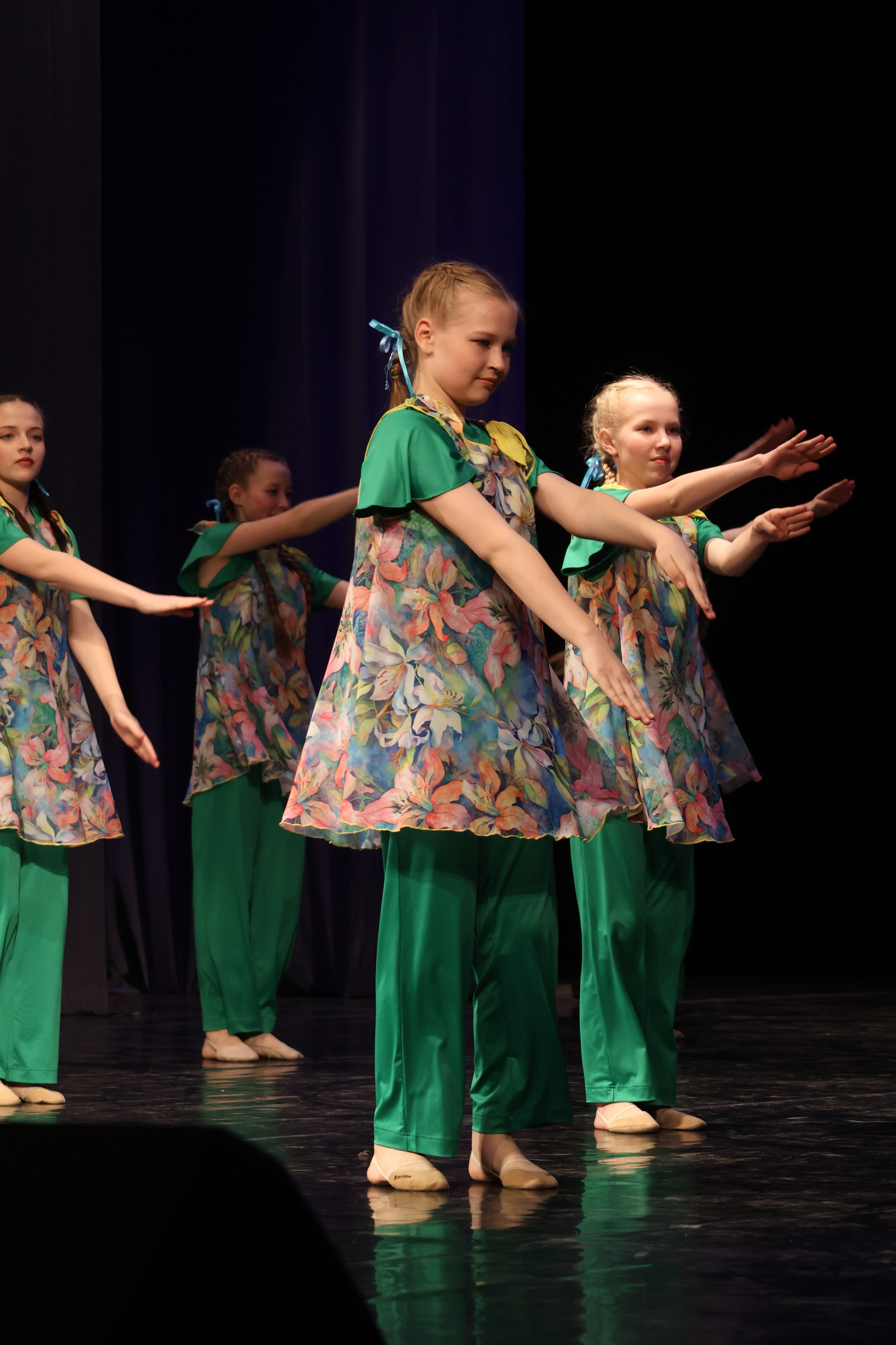 13 апреля, г. Томск. Золотое яблочко