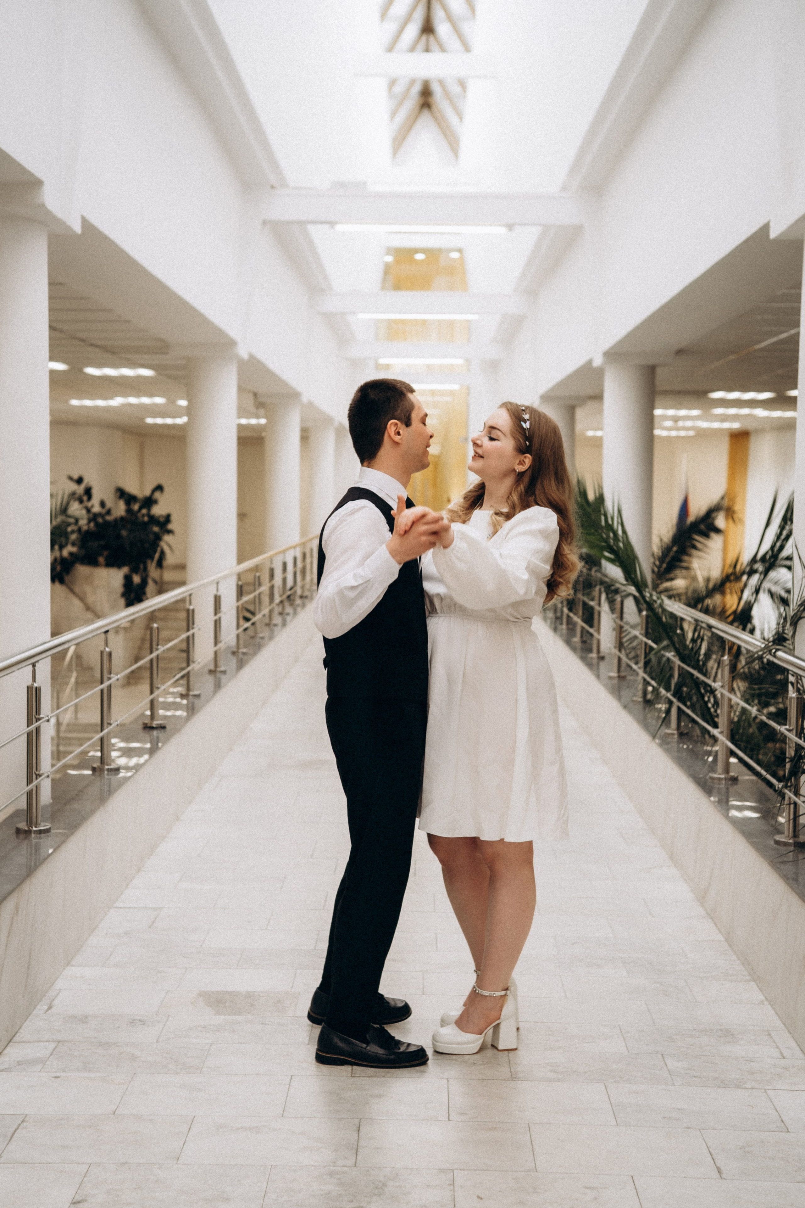 ЗАГС Выборгского района (Антон и Наталья). Фотограф в Санкт-Петербурге Кристина Брянская