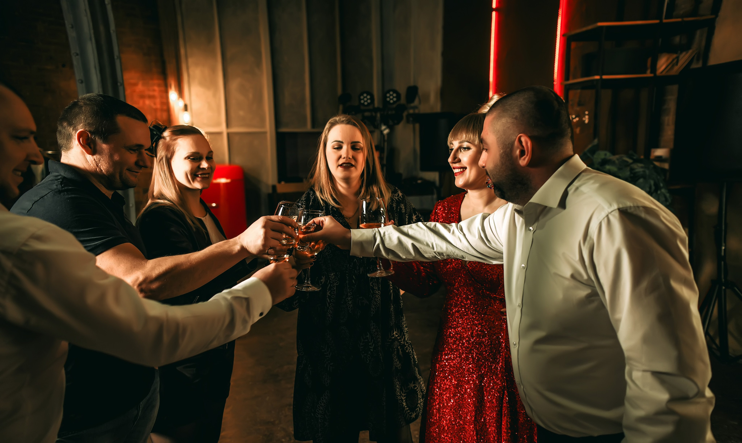 Тематическая вечеринка на юбилей 35 лет. Свадебный, семейный, детский, контент фотограф в Омске Максим Ильин