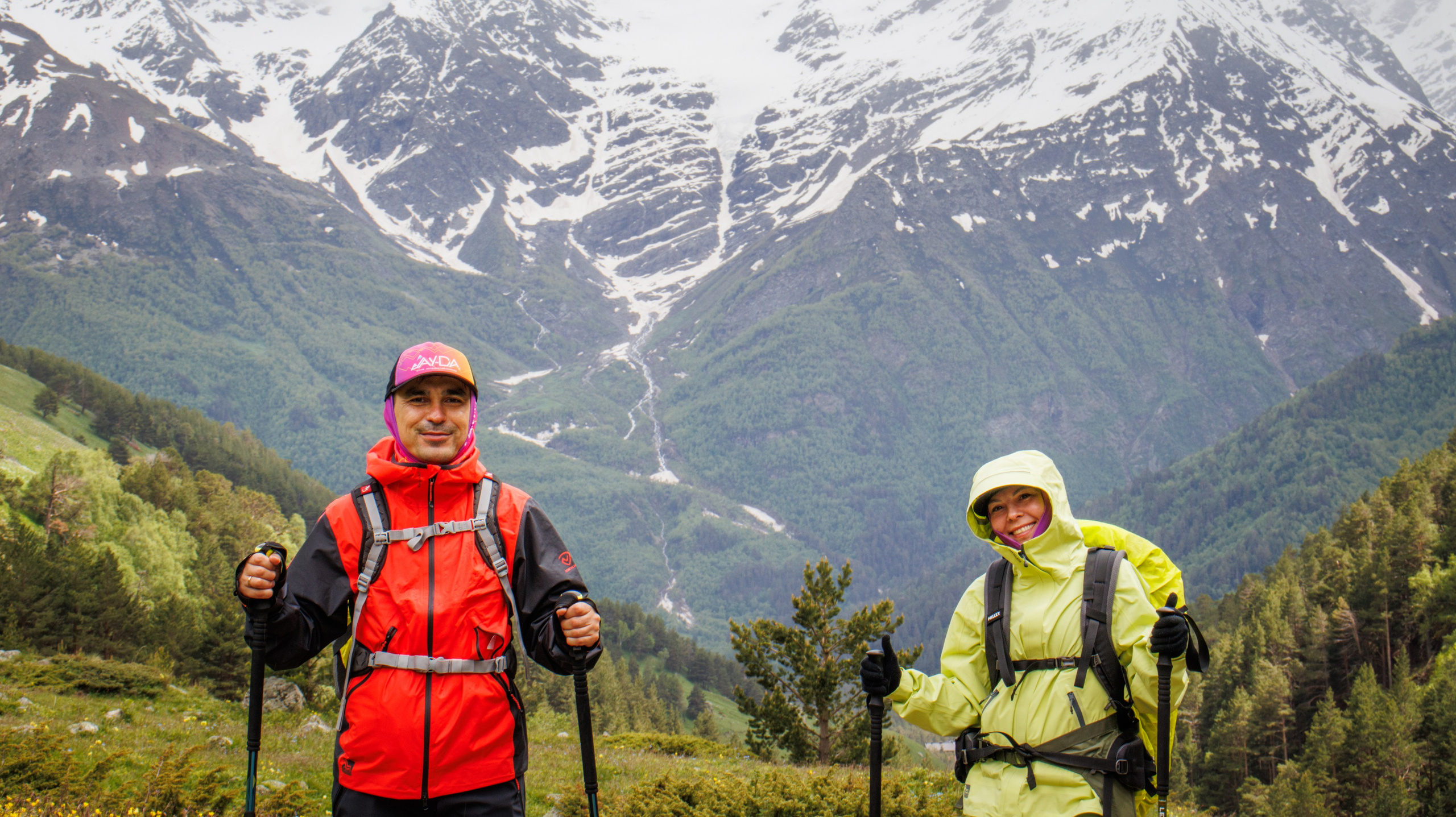 Трекинг / Терскольский водопад. Фотограф на трекинг и восхождение Эльбрус, Приэльбрусье. Елизавета Бобок