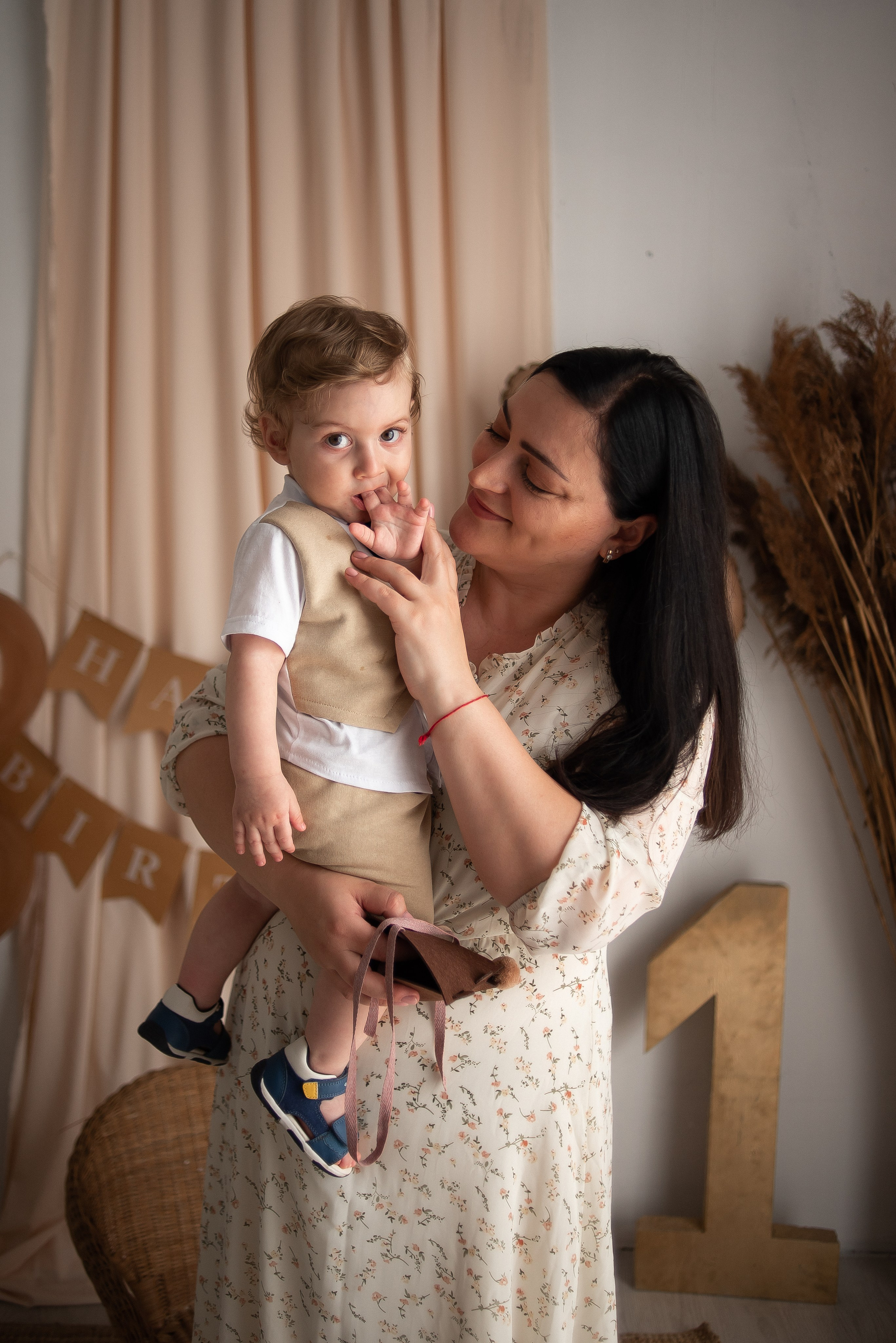 Ани и Артурчик. Главная