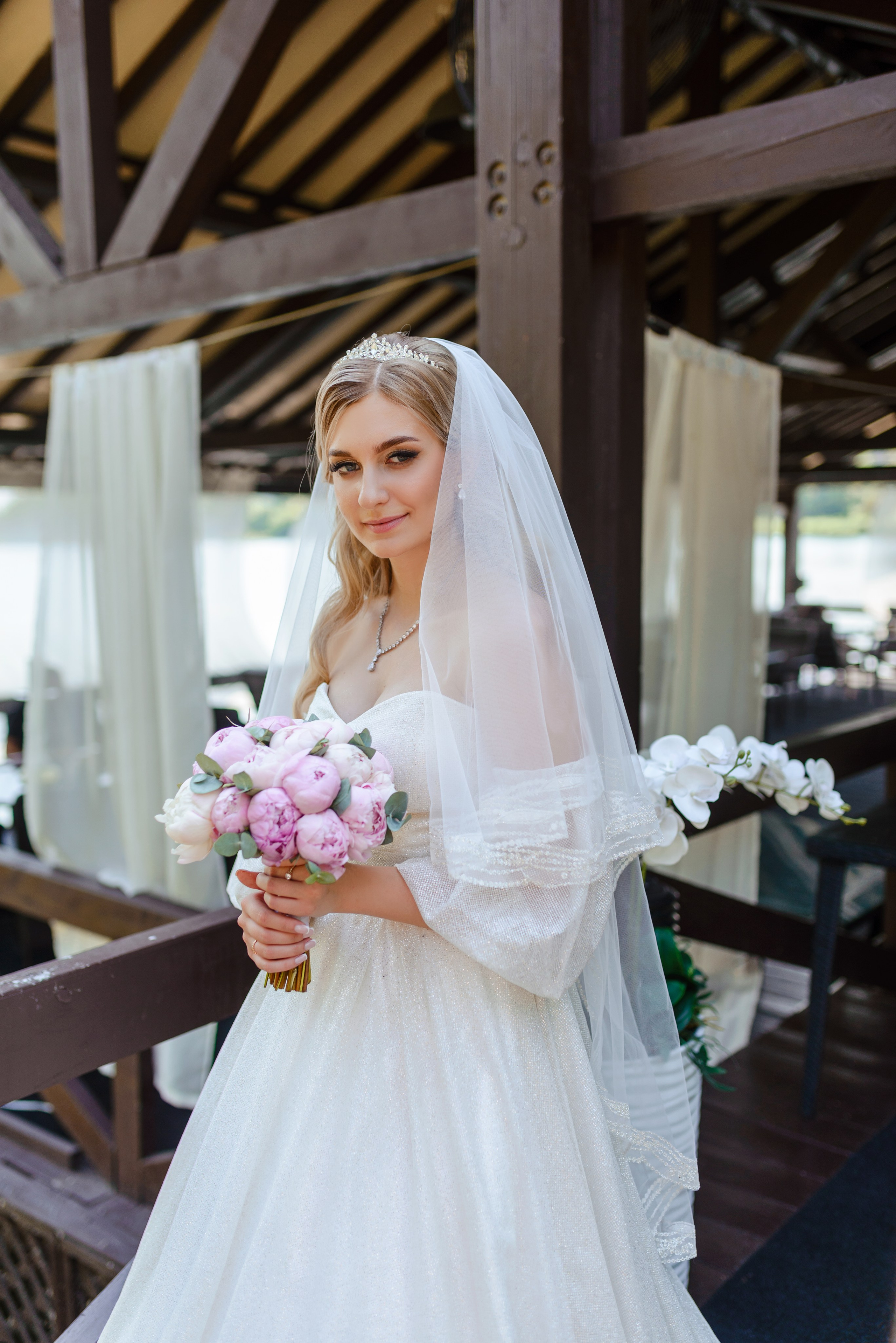 Свадебная фотосессия (Donbass Palace). Семейный и свадебный фотограф в Донецке и Макеевке Дяченко Наталья