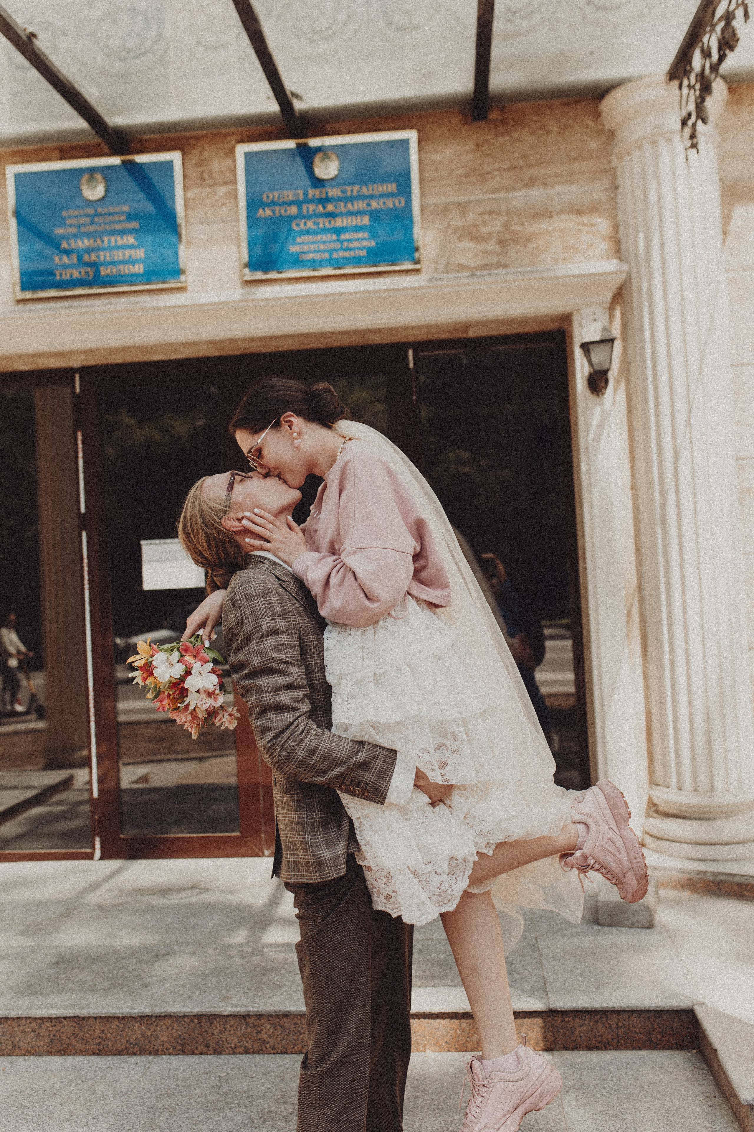 Wedding. Свадебный и семейный фотограф в Алматы Laura Dosmann