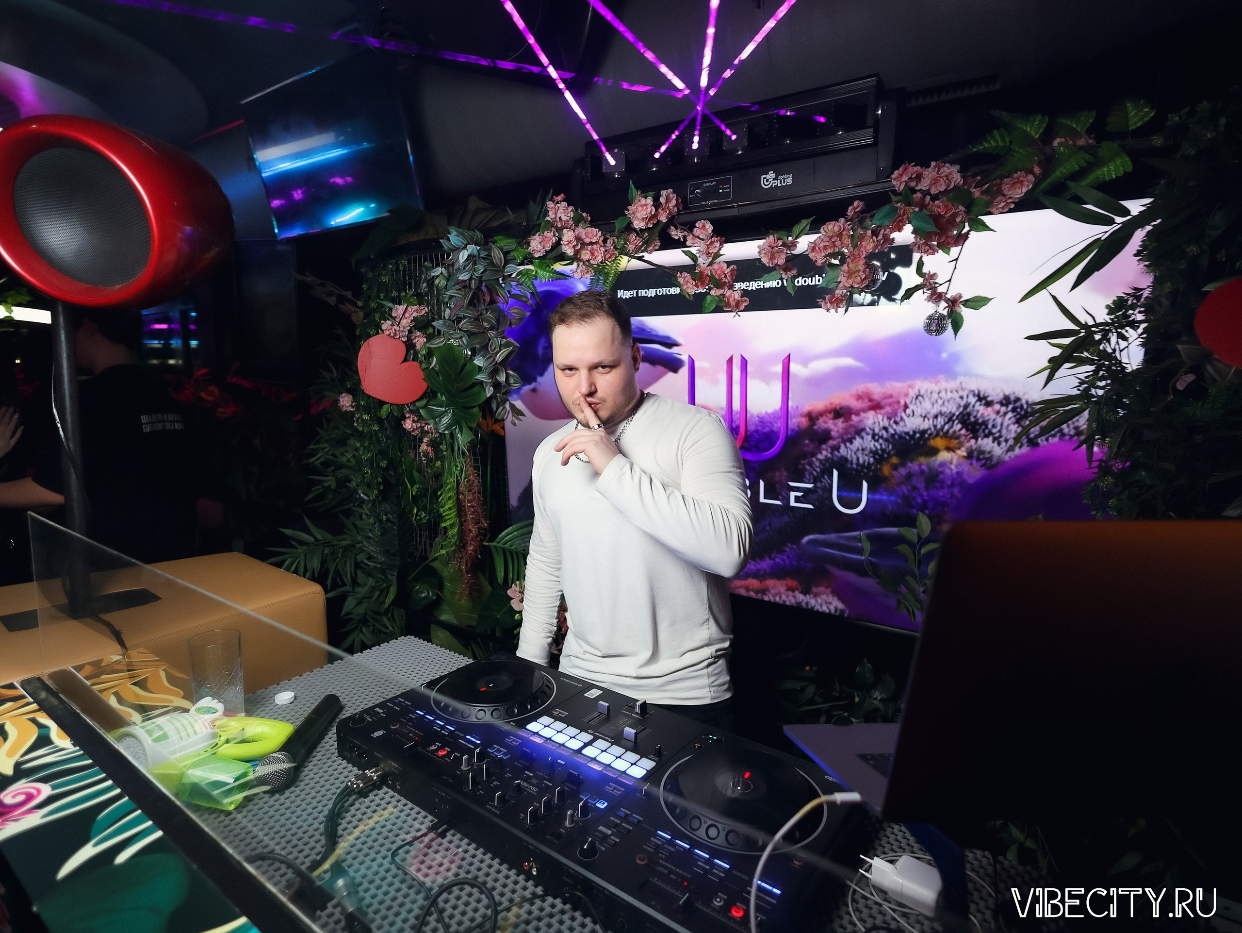 DOUBLE U. VIBECITY.RU Вайб Сити Ру Фоторепортажи Фотоотчеты Калининград