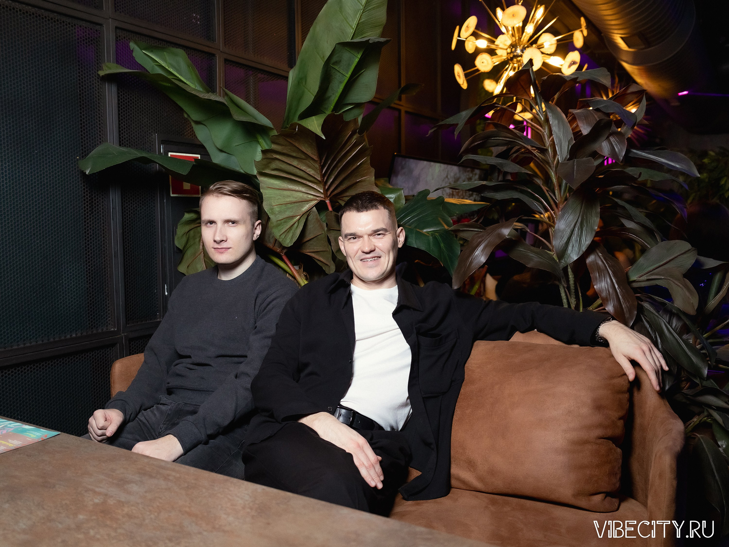 DOUBLE U. VIBECITY.RU Вайб Сити Ру Фоторепортажи Фотоотчеты Калининград