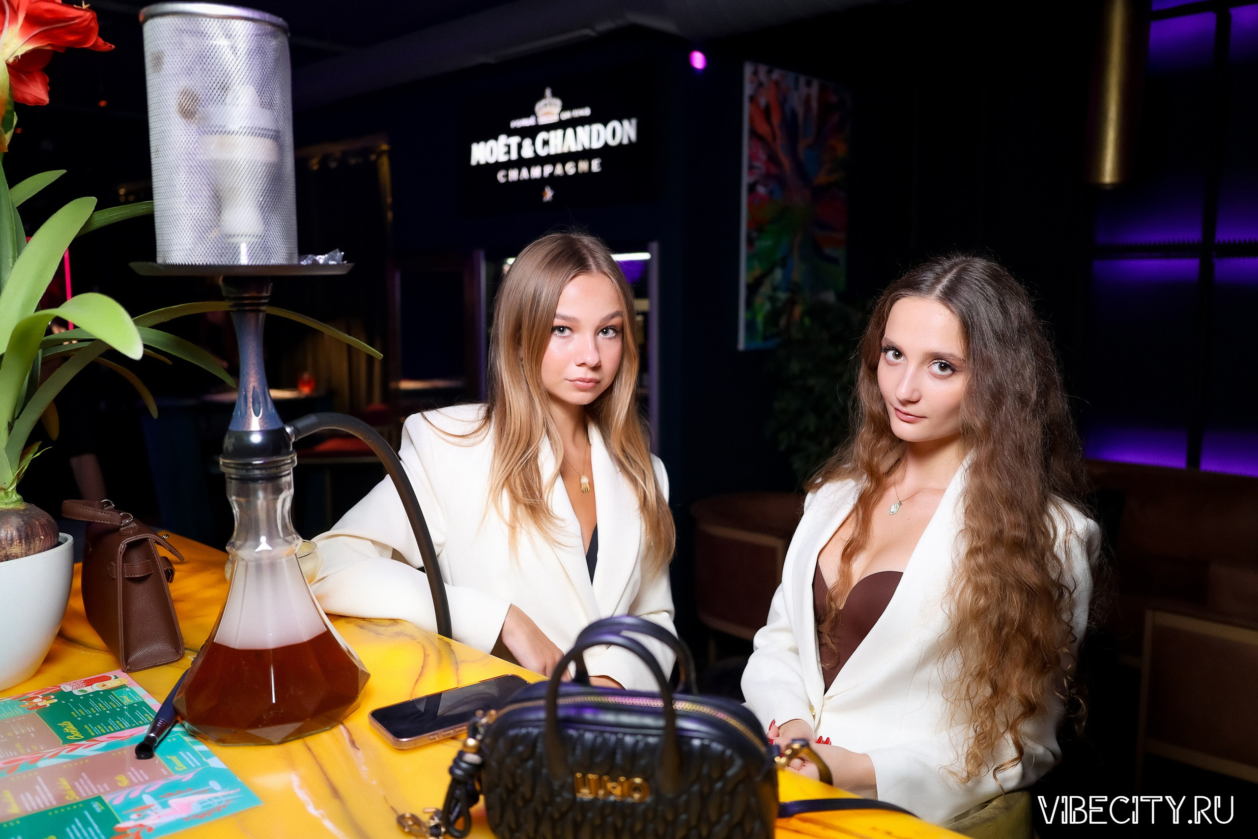 DOUBLE U. VIBECITY.RU Вайб Сити Ру Фоторепортажи Фотоотчеты Калининград