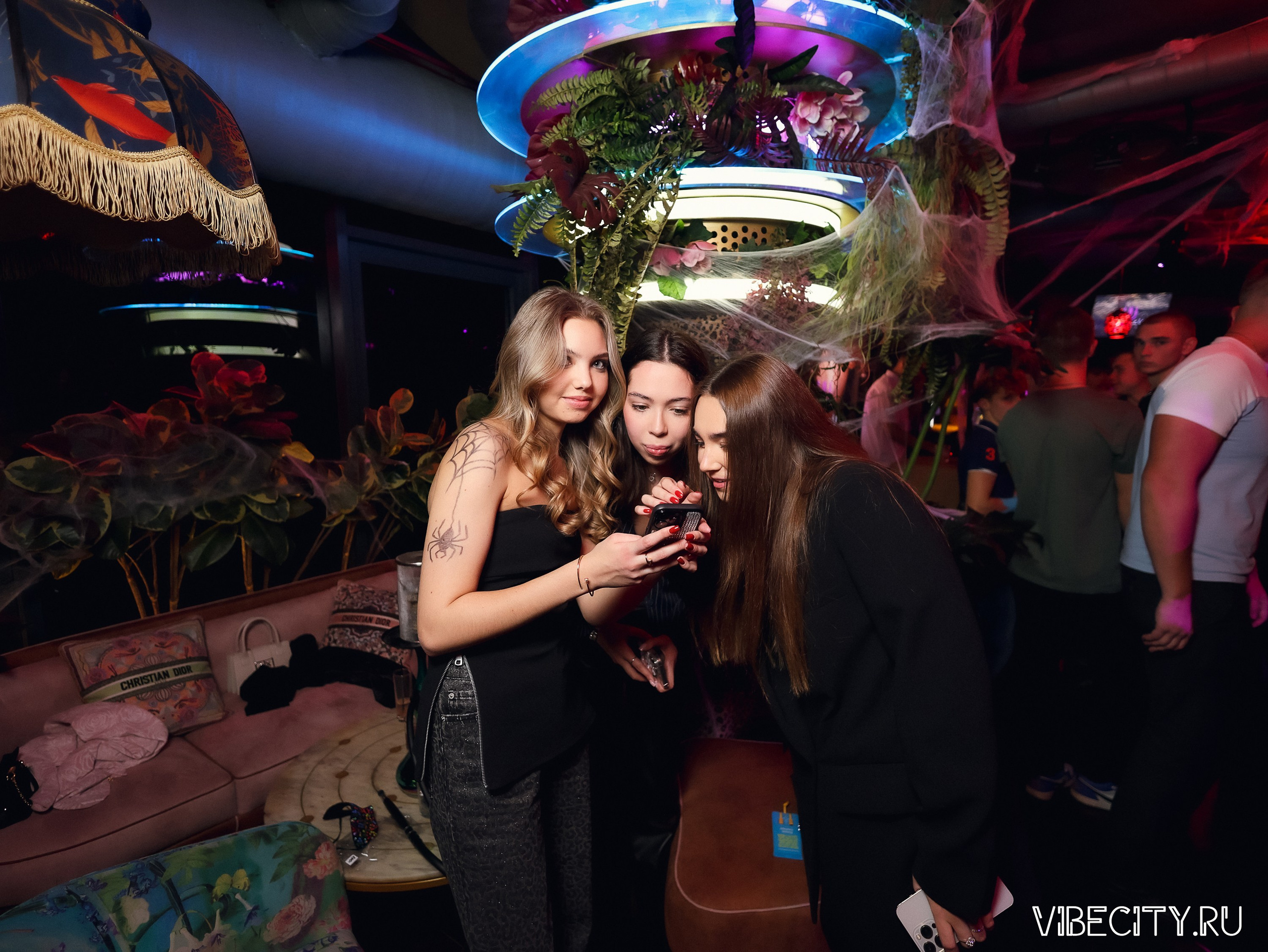 DOUBLE U. VIBECITY.RU Вайб Сити Ру Фоторепортажи Фотоотчеты Калининград