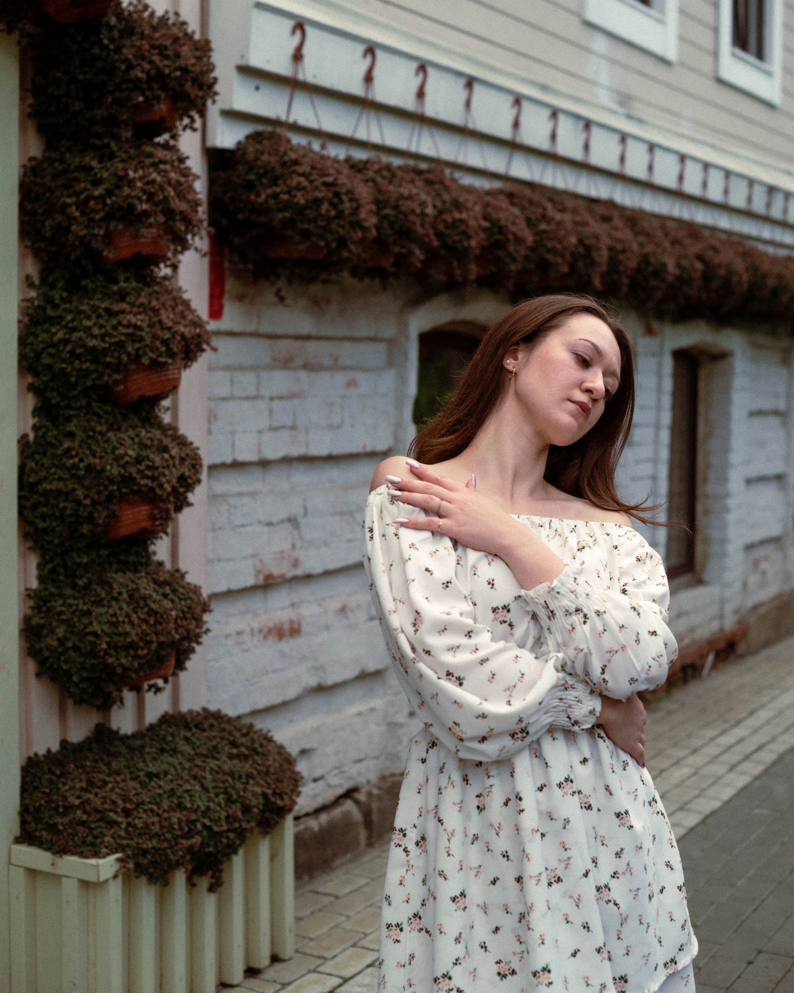 Настя. Женский фотограф. Создатель украшений ручной работы. Модель