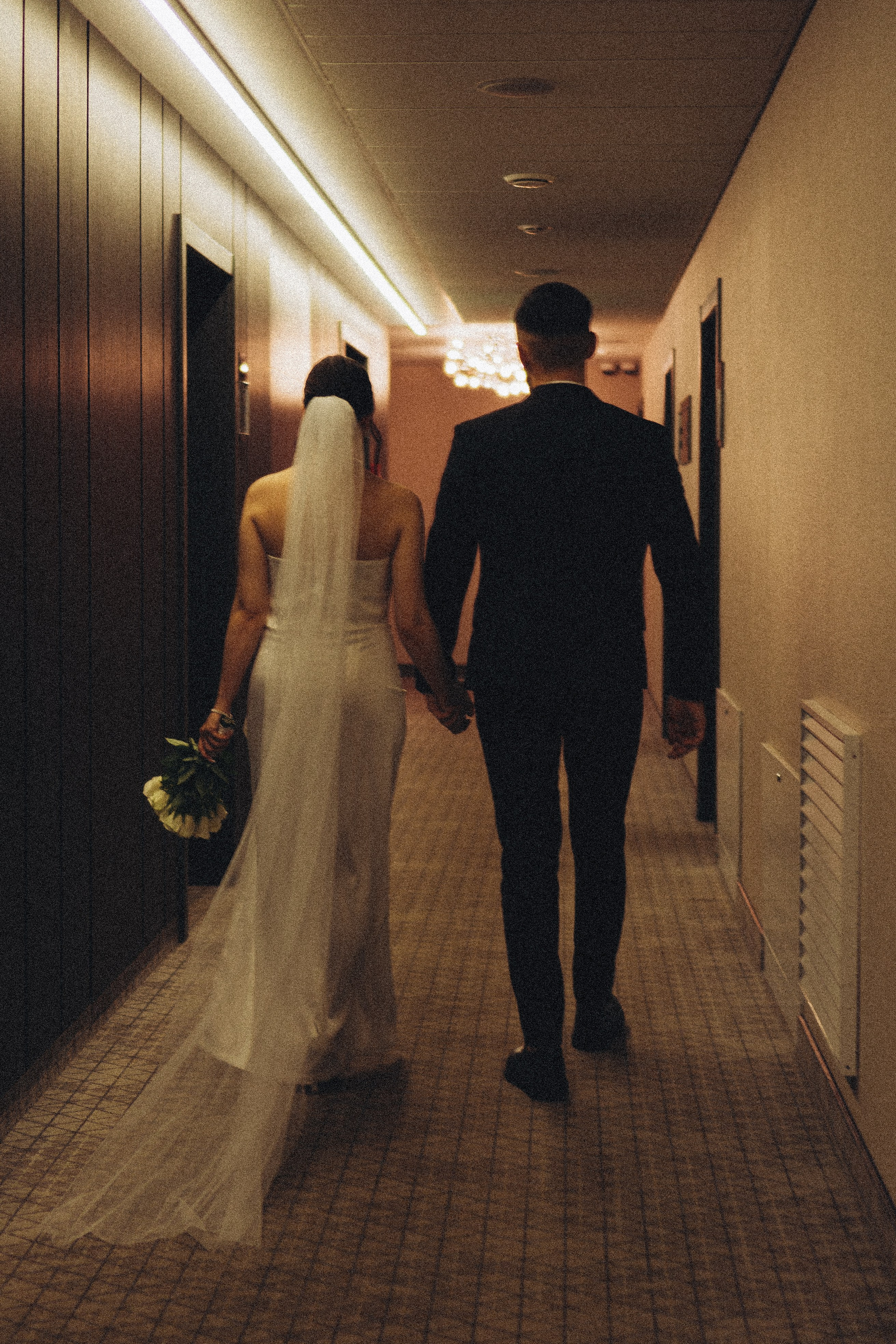 СВАДЕБНАЯ СЬЕМКА СБОРОВ ЖЕНИХА И НЕВЕСТЫ В ОТЕЛЕ И ТАКЖЕ ФОТОСЕССИИЯ В ОТЕЛЕЕ МЕГАПОЛИС БРЯНСК. Профессиональный фотограф, Санкт-Петербург — Виктория Богомолова