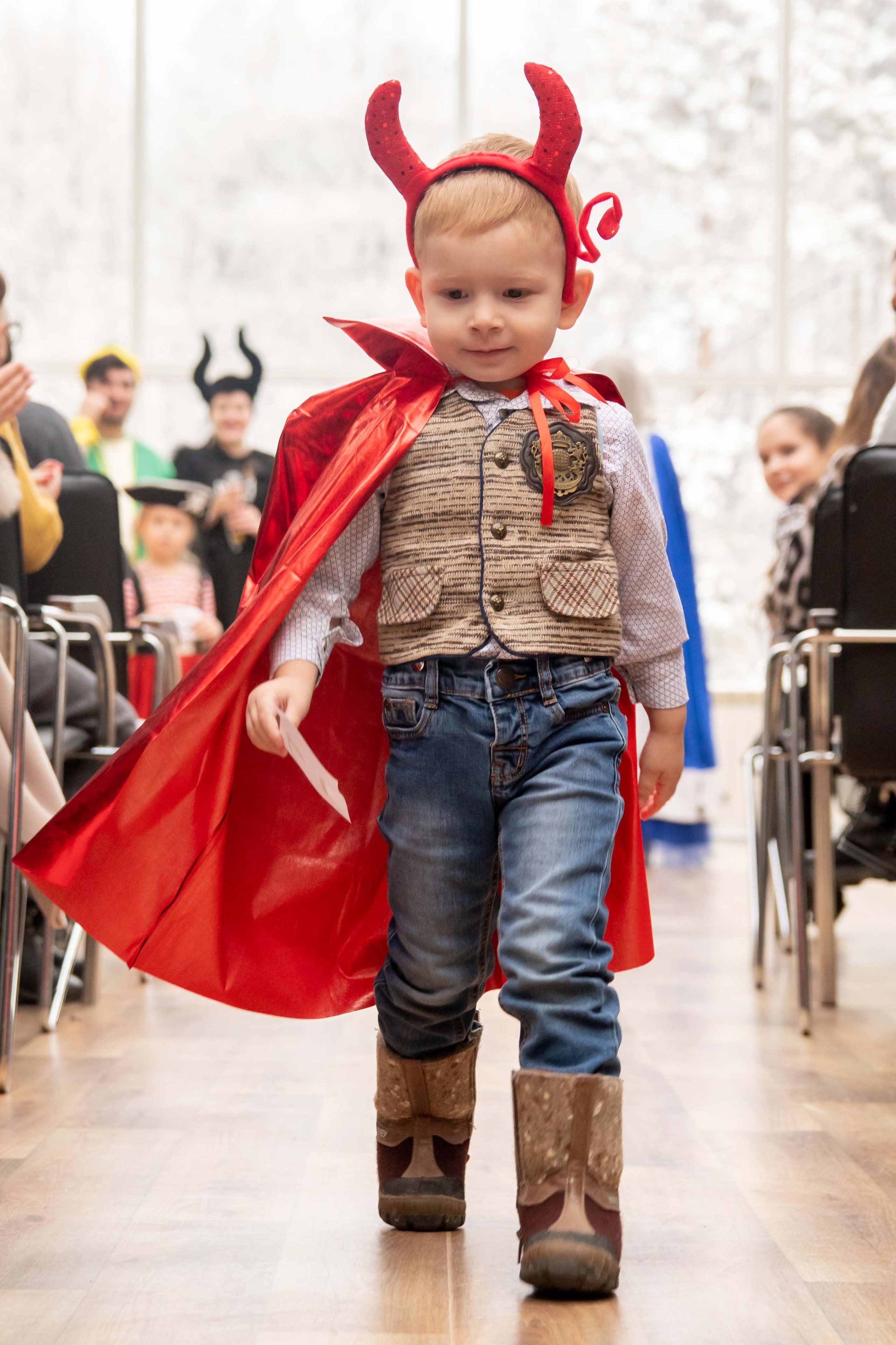 Благотворительный концерт. Часть1: Дети. Репортажный Фотограф