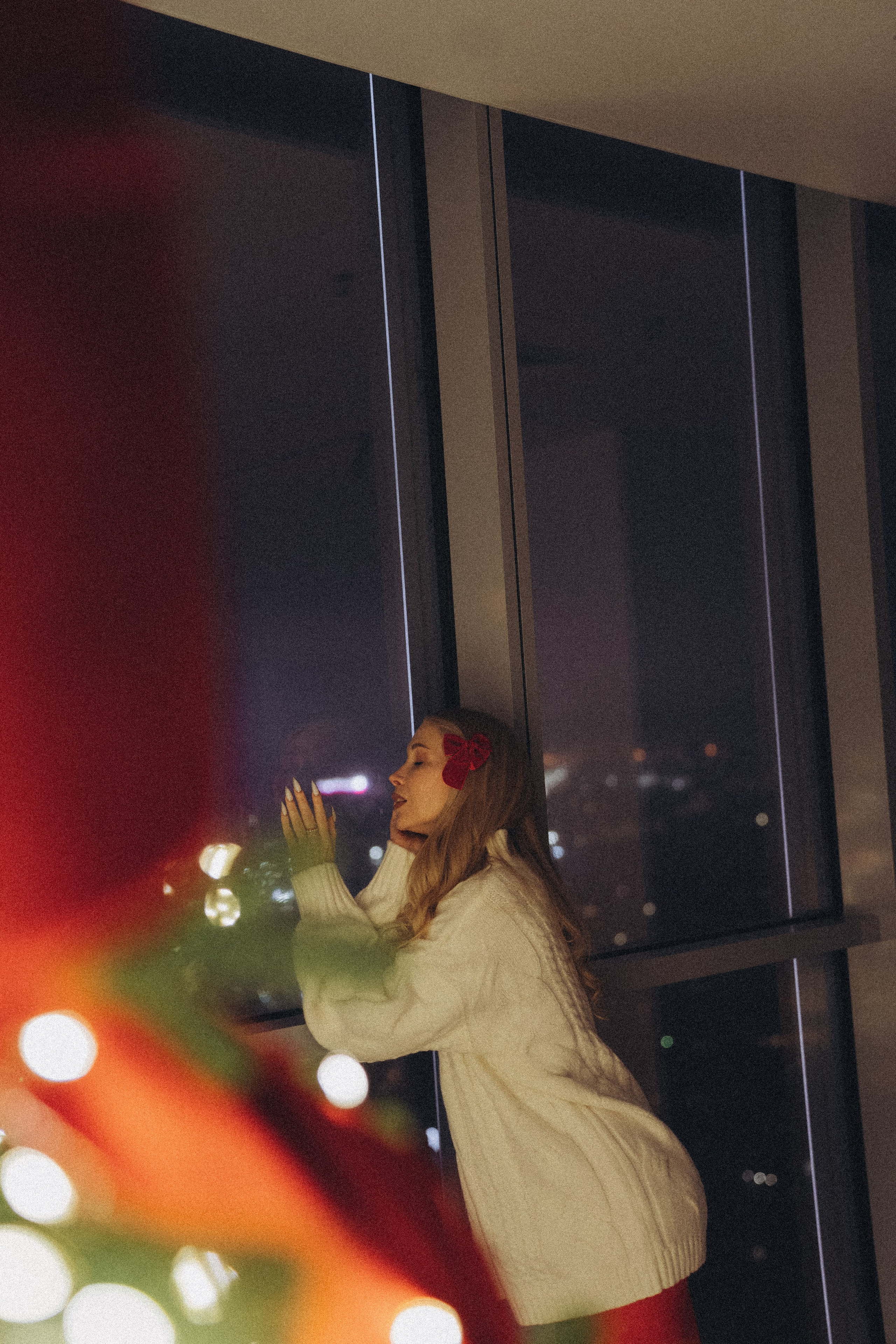 ФОТОСЕССИЯ К НОВОМУ ГОДУ В СТУДИИ С ЕЛОЧКОЙ КРАСИВЫЙ ОБРАЗ. Профессиональный фотограф, Санкт-Петербург — Виктория Богомолова