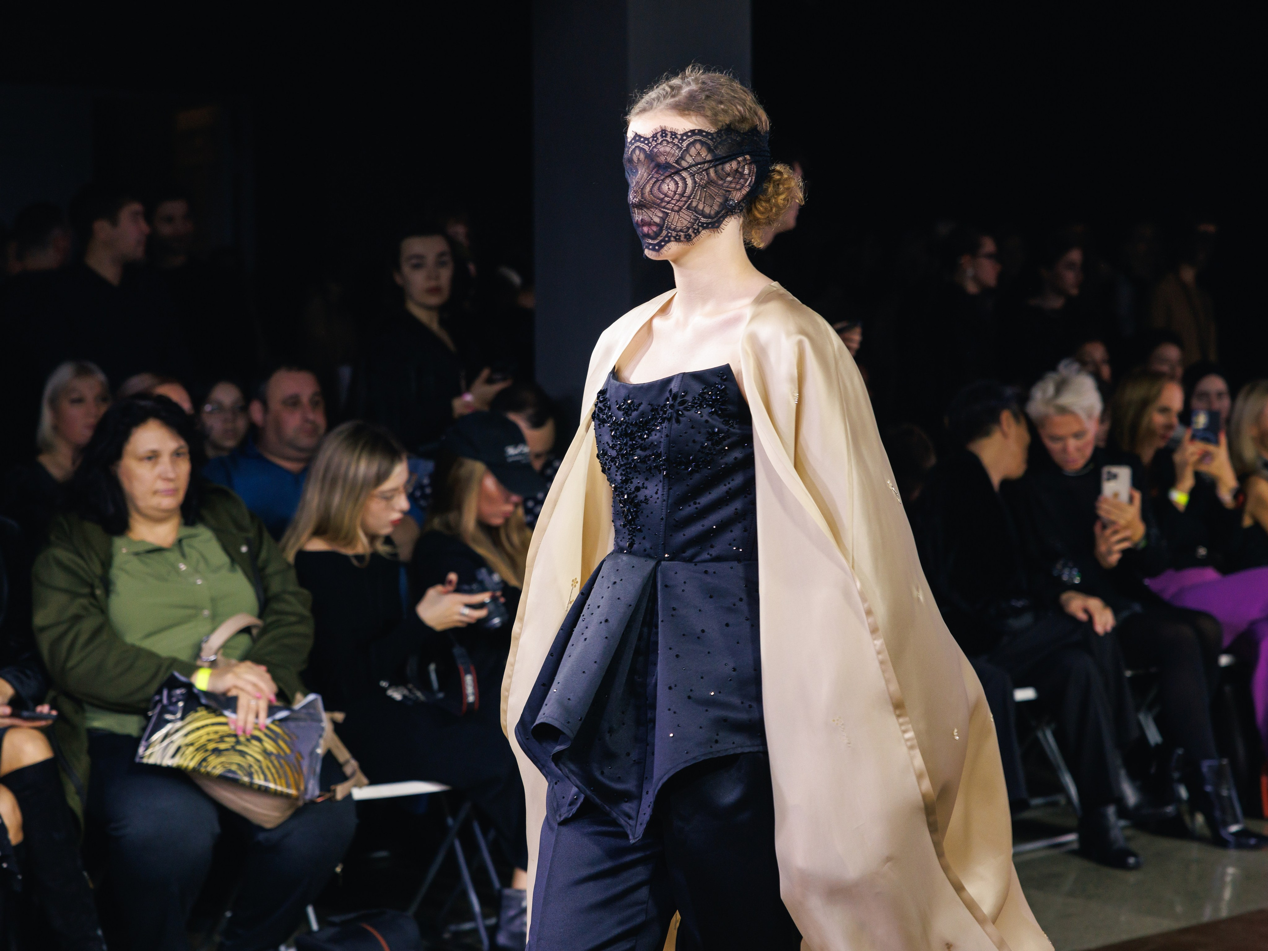 Volga Fashion Week. Профессиональный фотограф в Москве Захар Ишутин