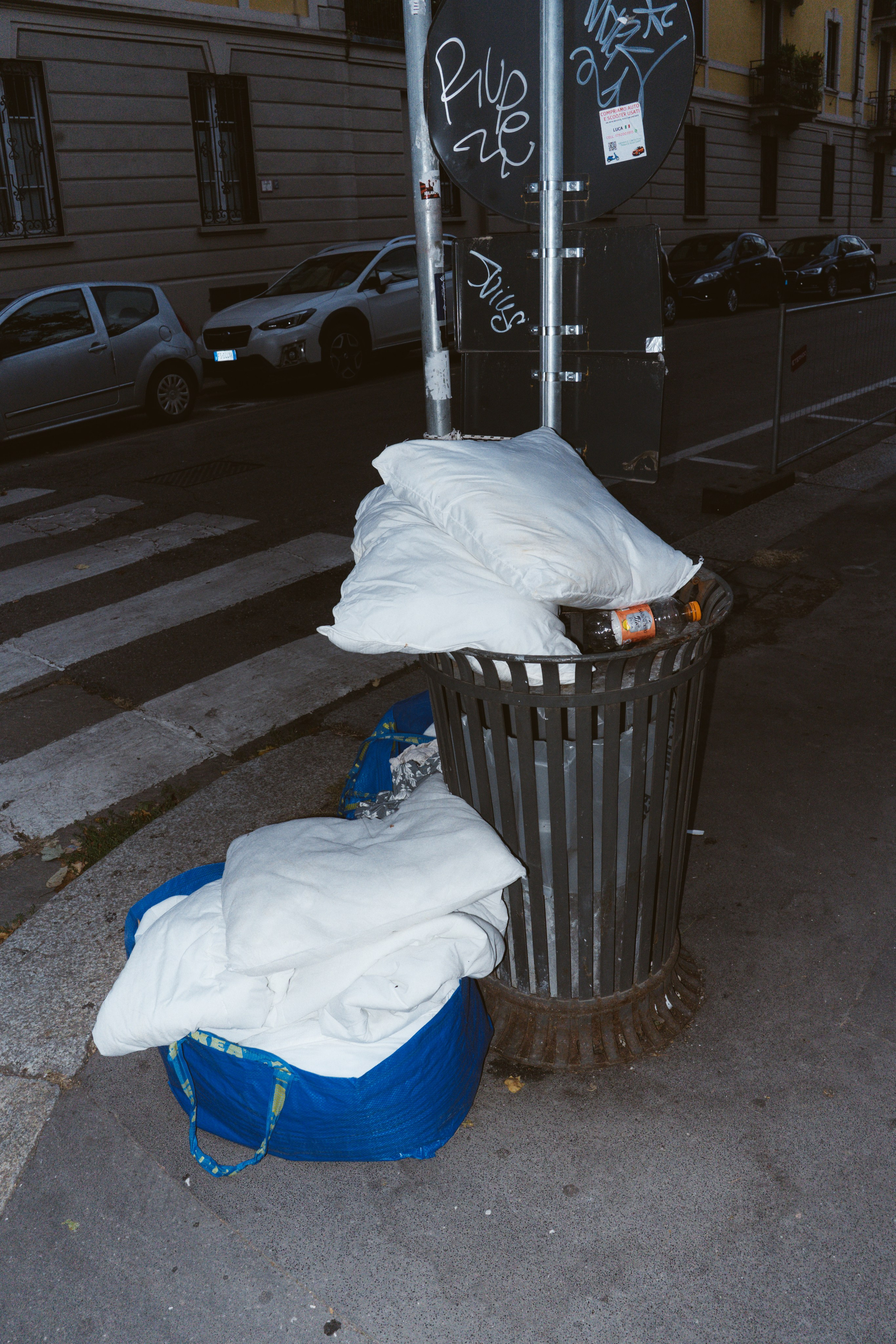 Milano “don’t look up”. Sasha Speranskii — Conceptual Photographer | Based in Moscow