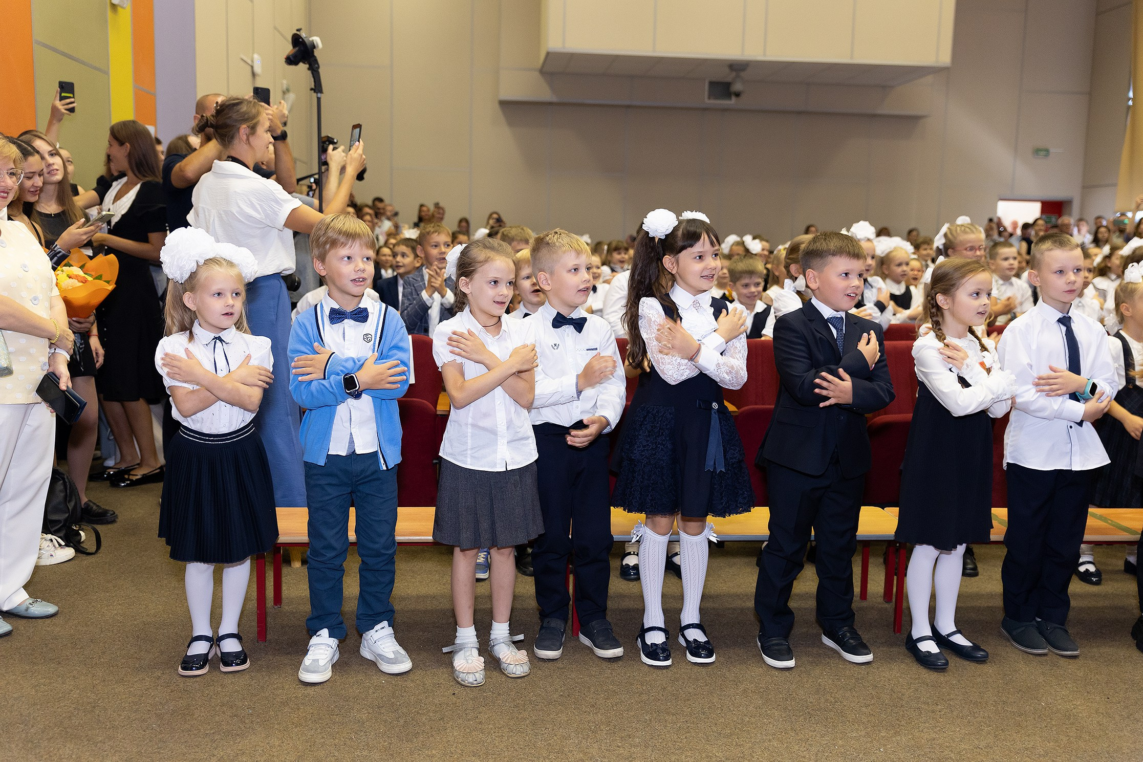 1 Сентября репортаж. Профессиональный Фотограф в Москве Андрей Славнов