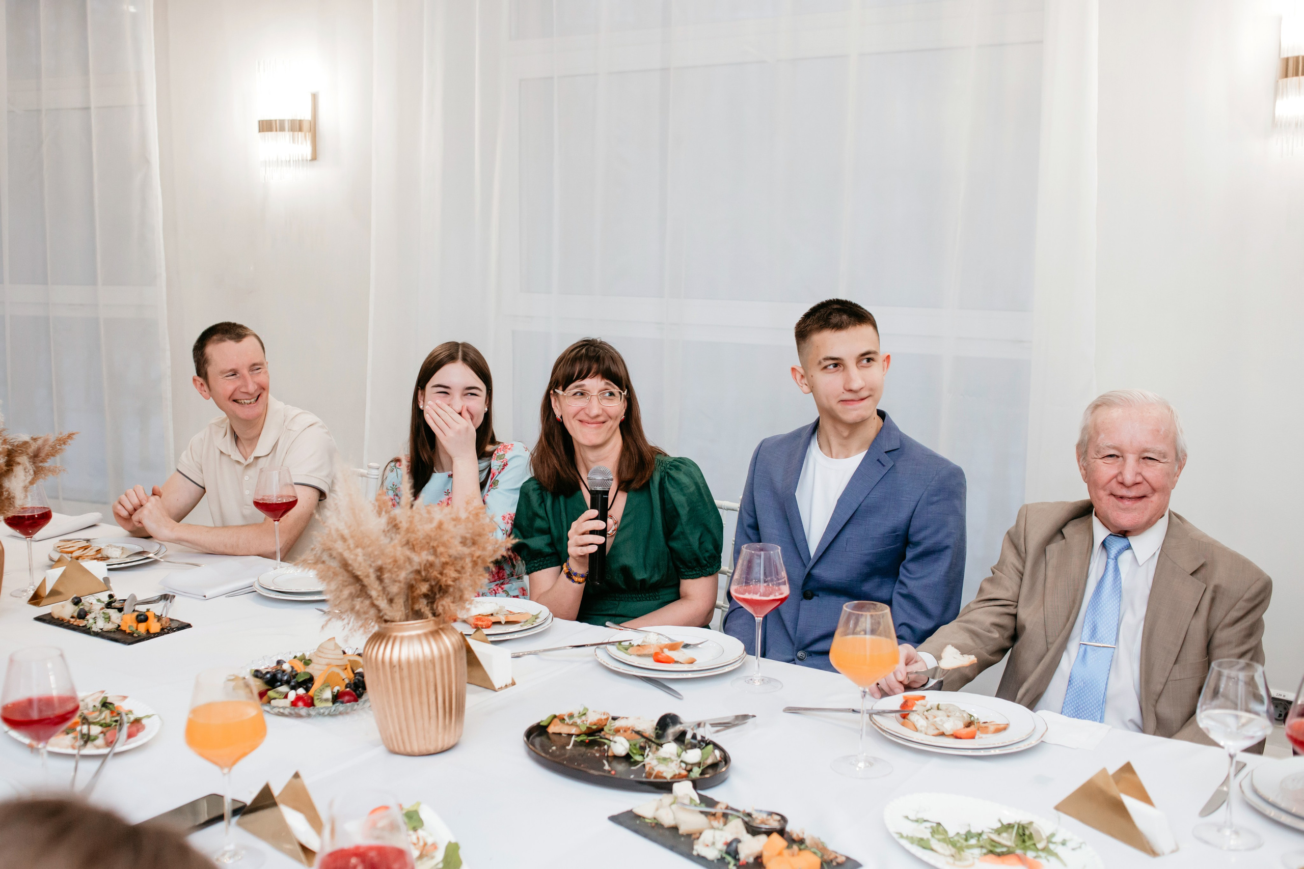 Свадебный банкет Анна и Дмитрия. Фотограф в Челябинске Ополихина Анна