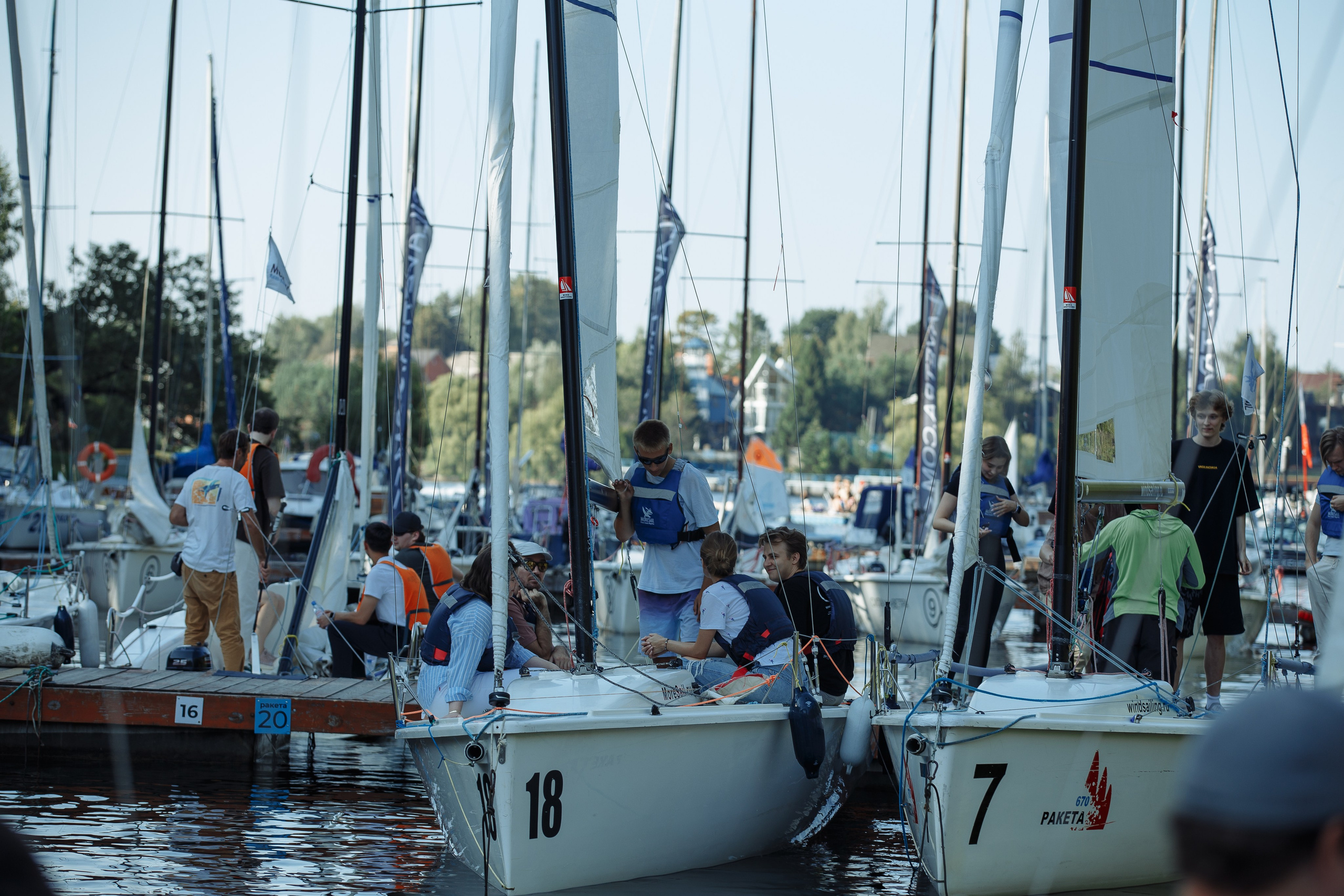 Под белым парусом. Свадебный Семейный Репортажный фотограф в Москве