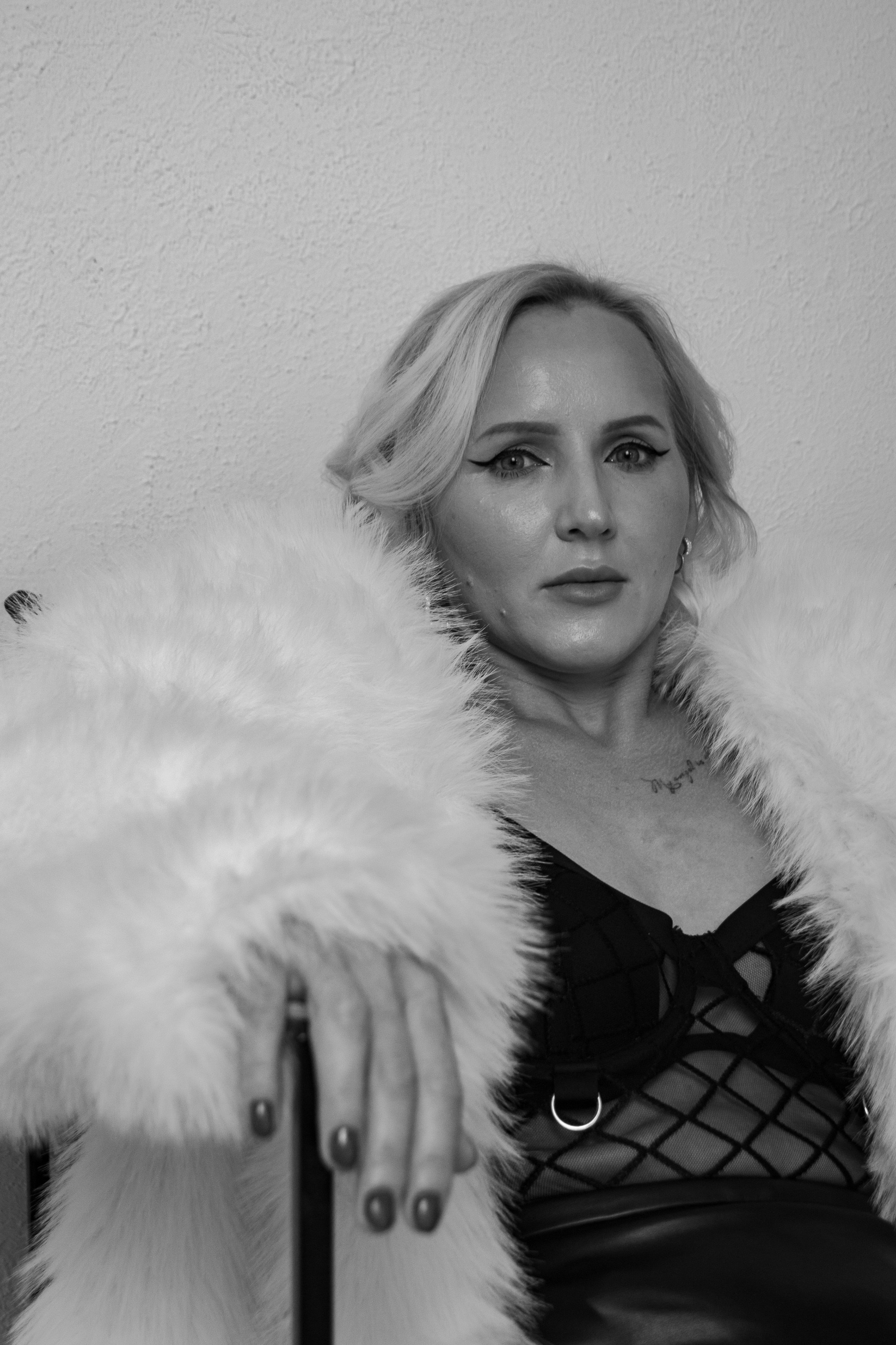 Студия (индивидуальная съемка). Разноплановый фотограф в Москве