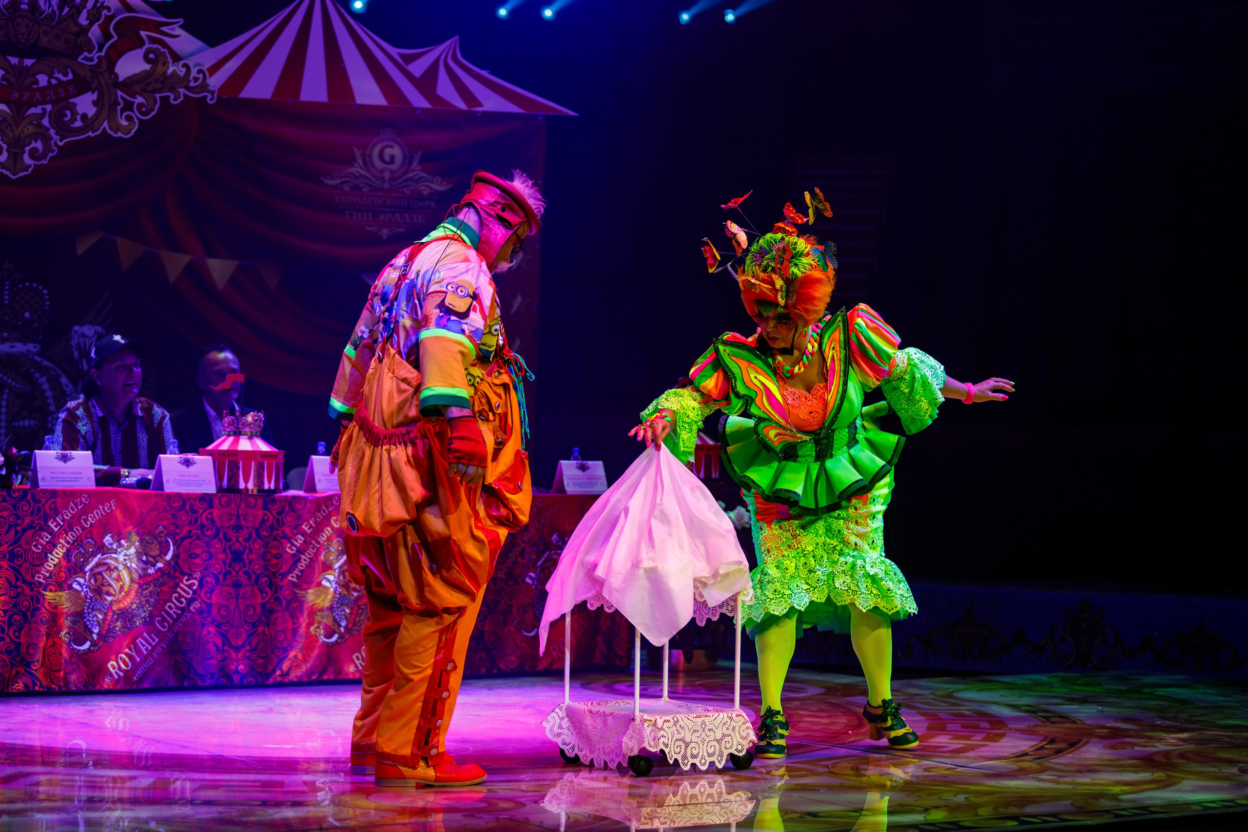 Сочинский росгорцирк Шоу Гии Эрадзе цирк. Профессиональный фотограф в Сочи Виктория Джой. Обучение