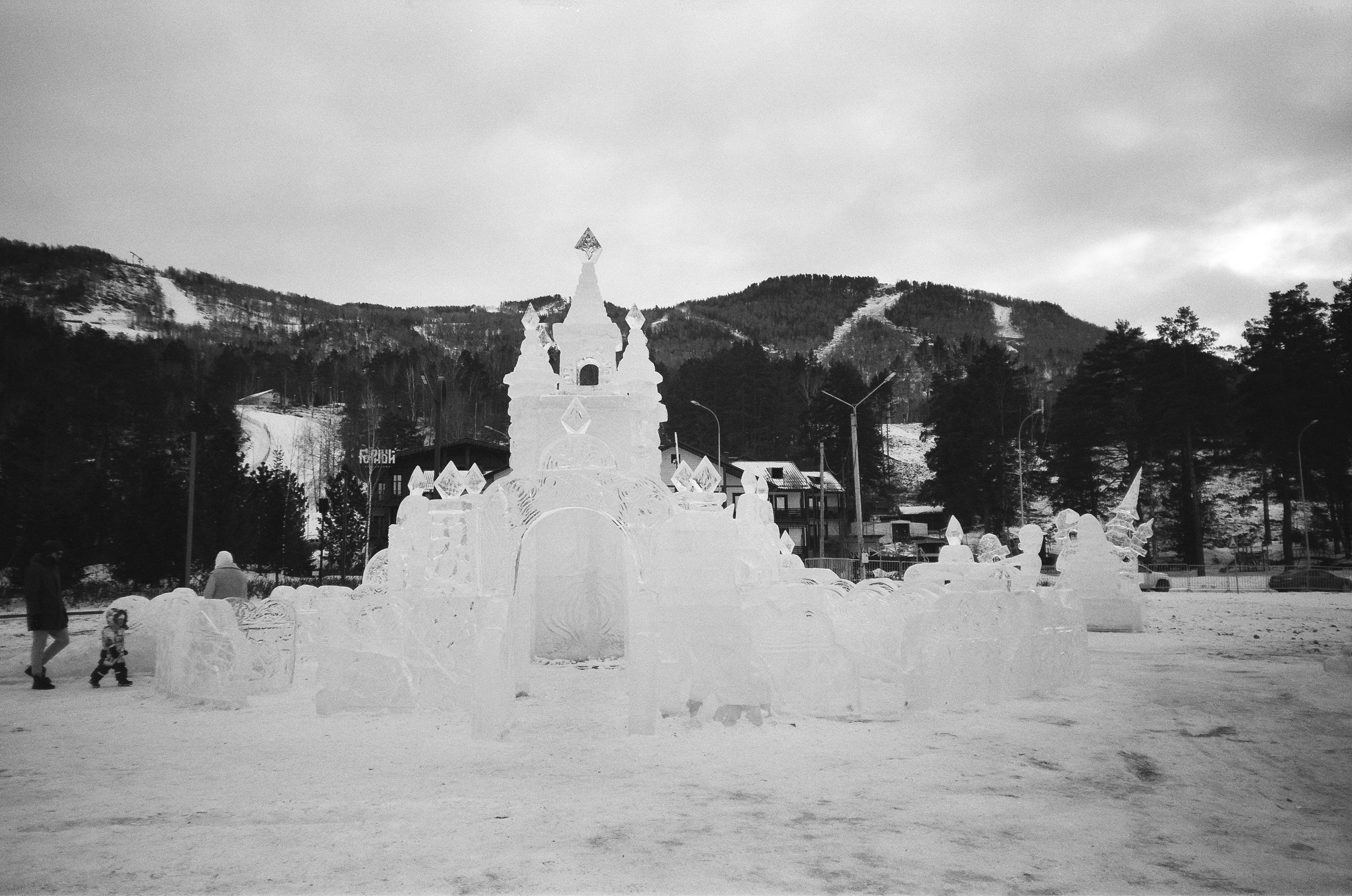 Горный курорт Манжерок в Новый Год. Фотограф-документалист Мария Осокина
