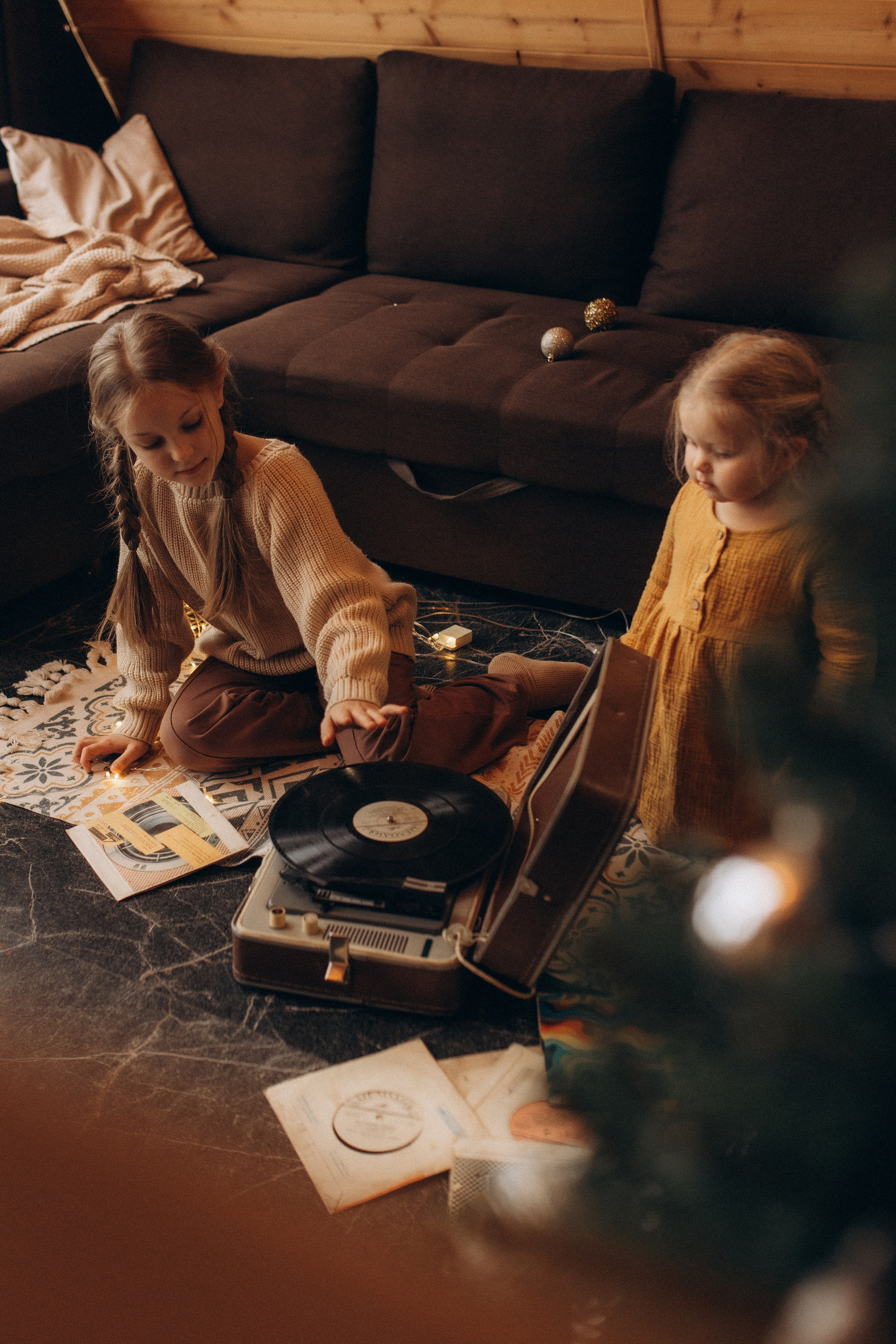 Предновогодняя история в домике. Семейный фотограф lifestyle в Новосибирске Елена Шпилевая