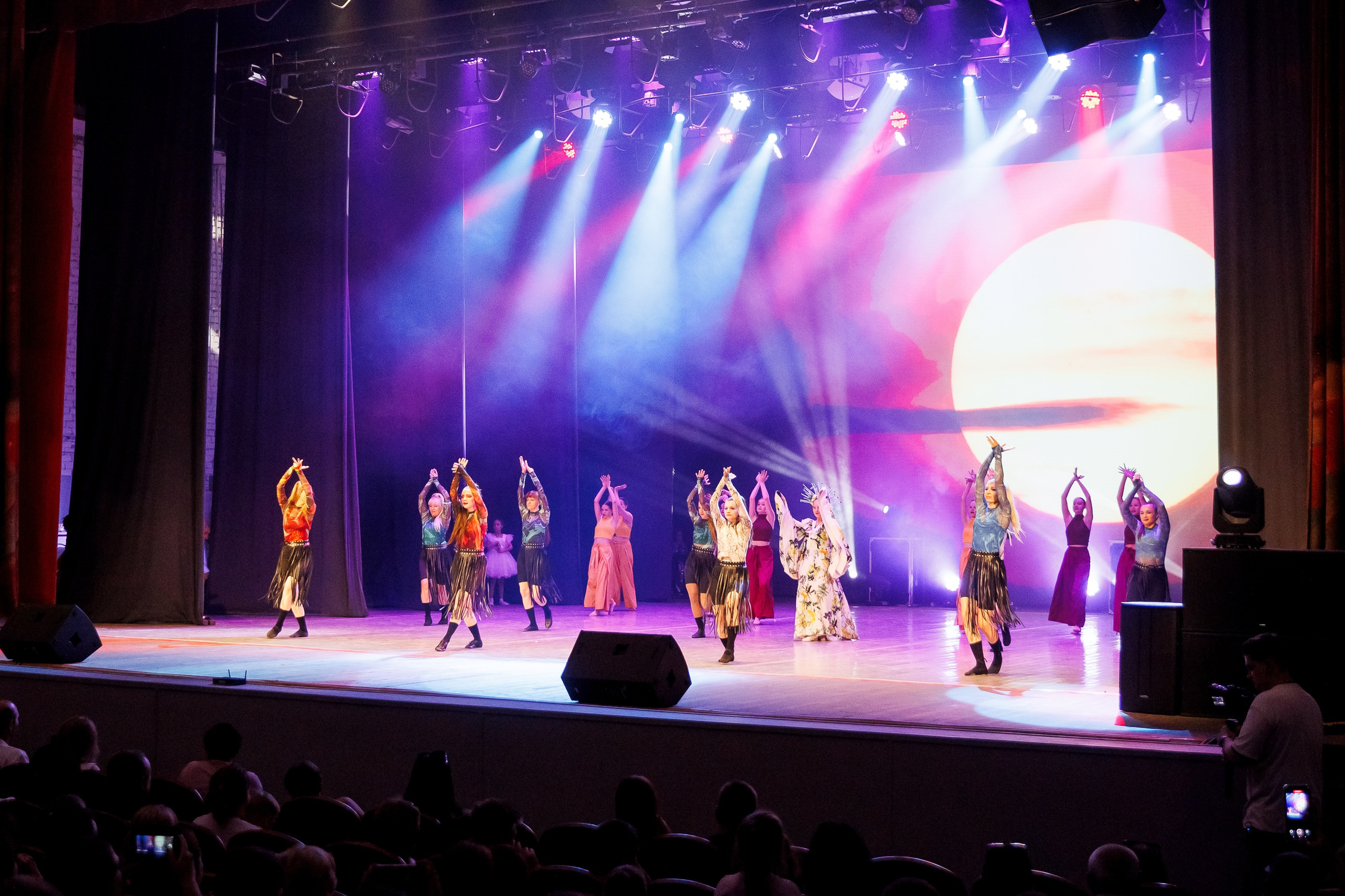 Мультикидс. Отчетный концерт. Фотограф Шейдаев Эмин г. Волгоград