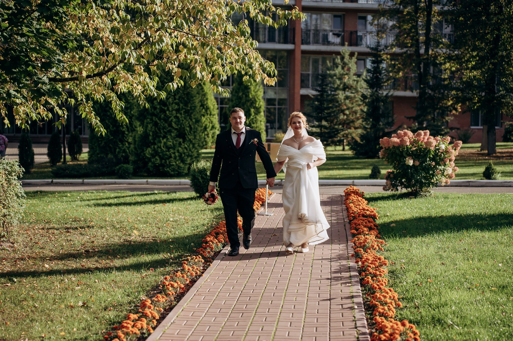 Свадебная осенняя фотосессия. Свадебный и репортажный фотограф в Ярославле Евгений Сальников