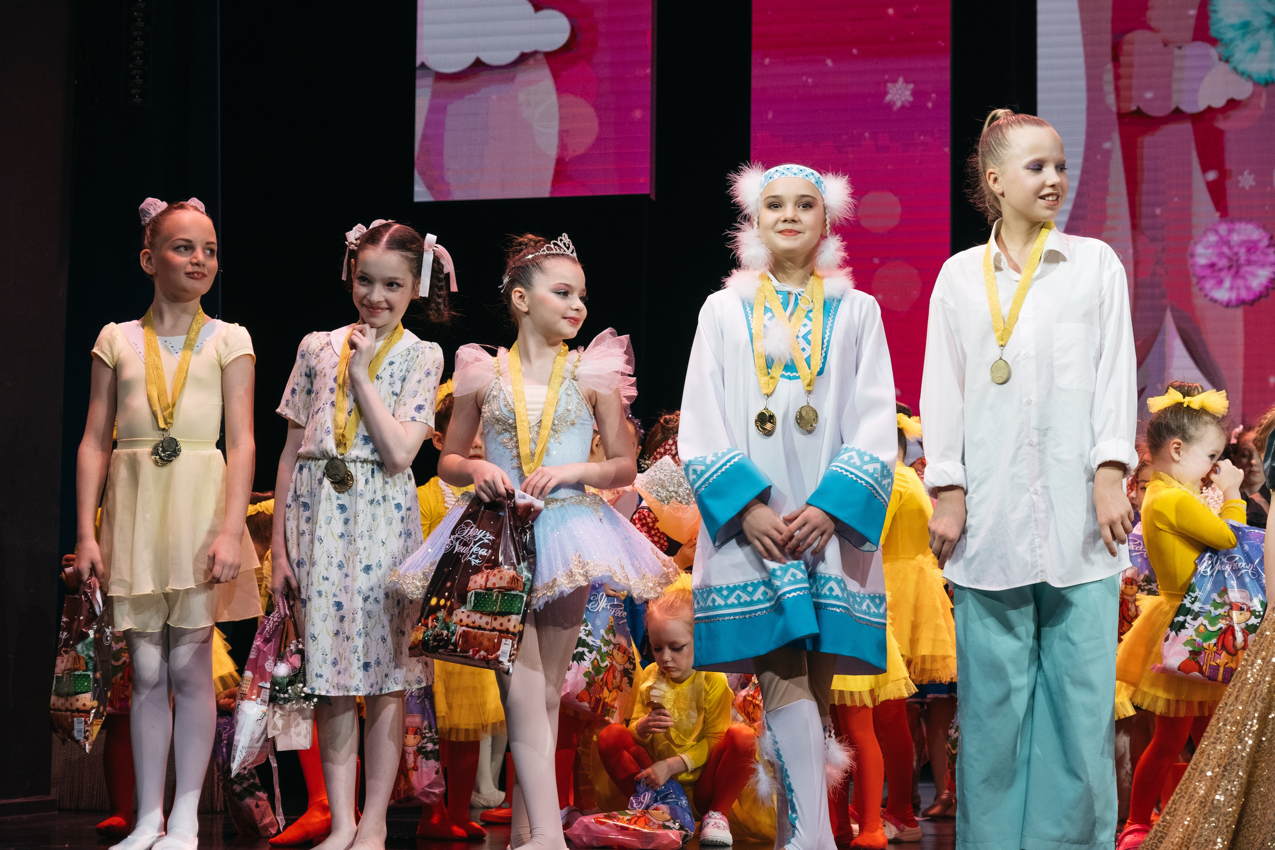 СурГУ 23.12.23. Репортажный и свадебный фотограф в Сургуте