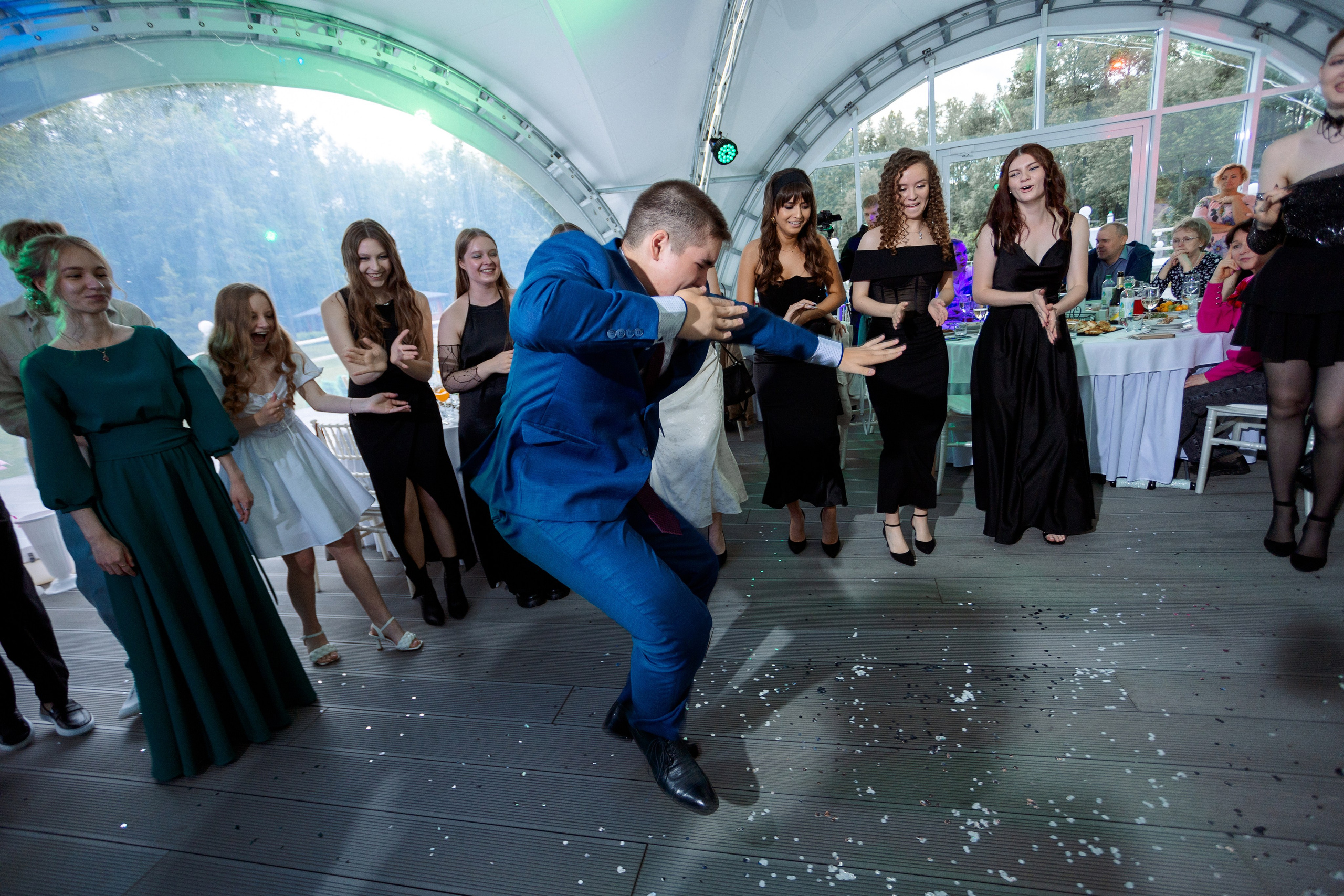 ВЫПУСКНОЙ: Волки-Липки. Все фото. Профессиональный фотограф в Ижевске Леша Петров