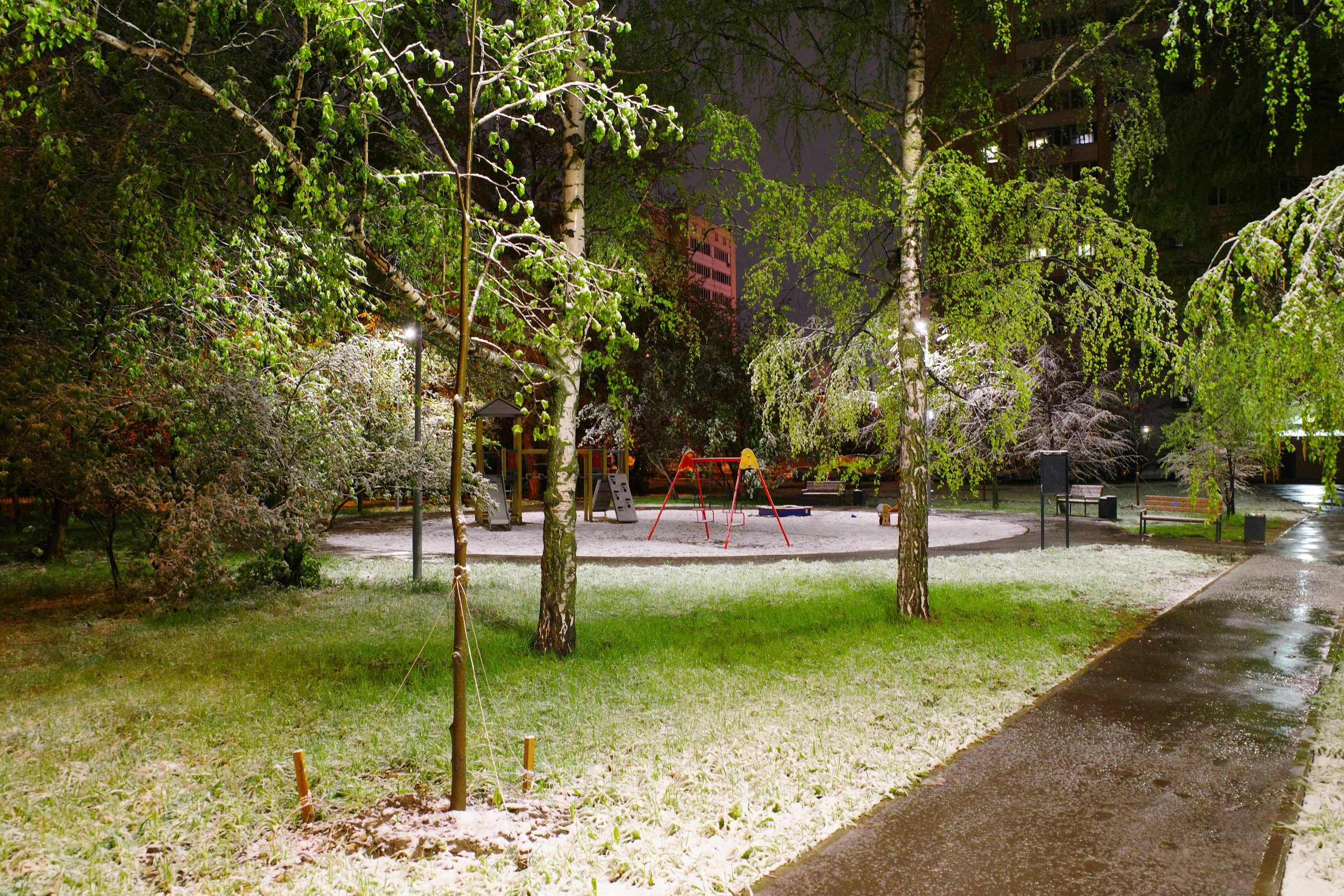 Холодный май