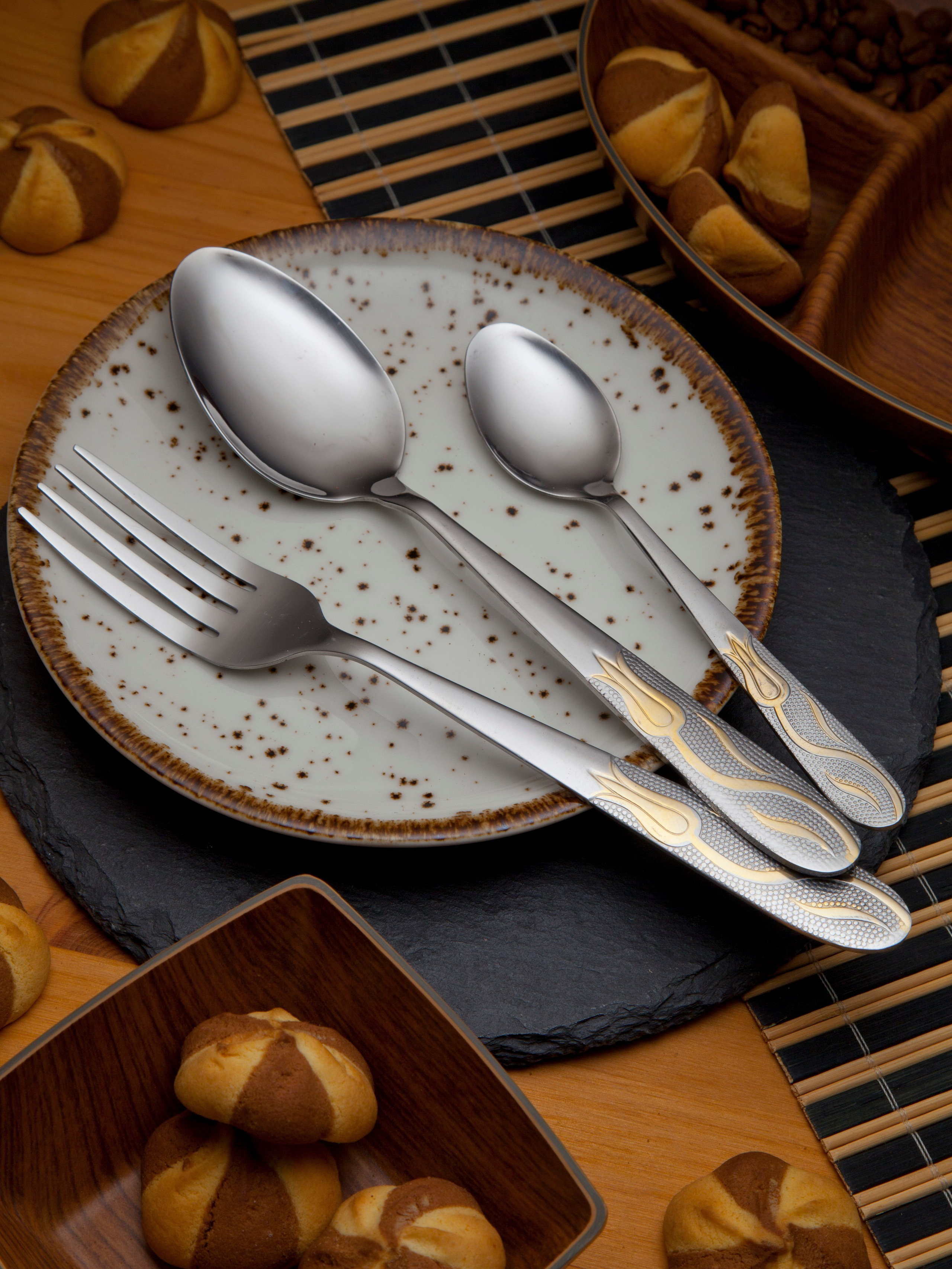 Рекламная съемка. Столовые приборы. Фотограф Мария Кольцова