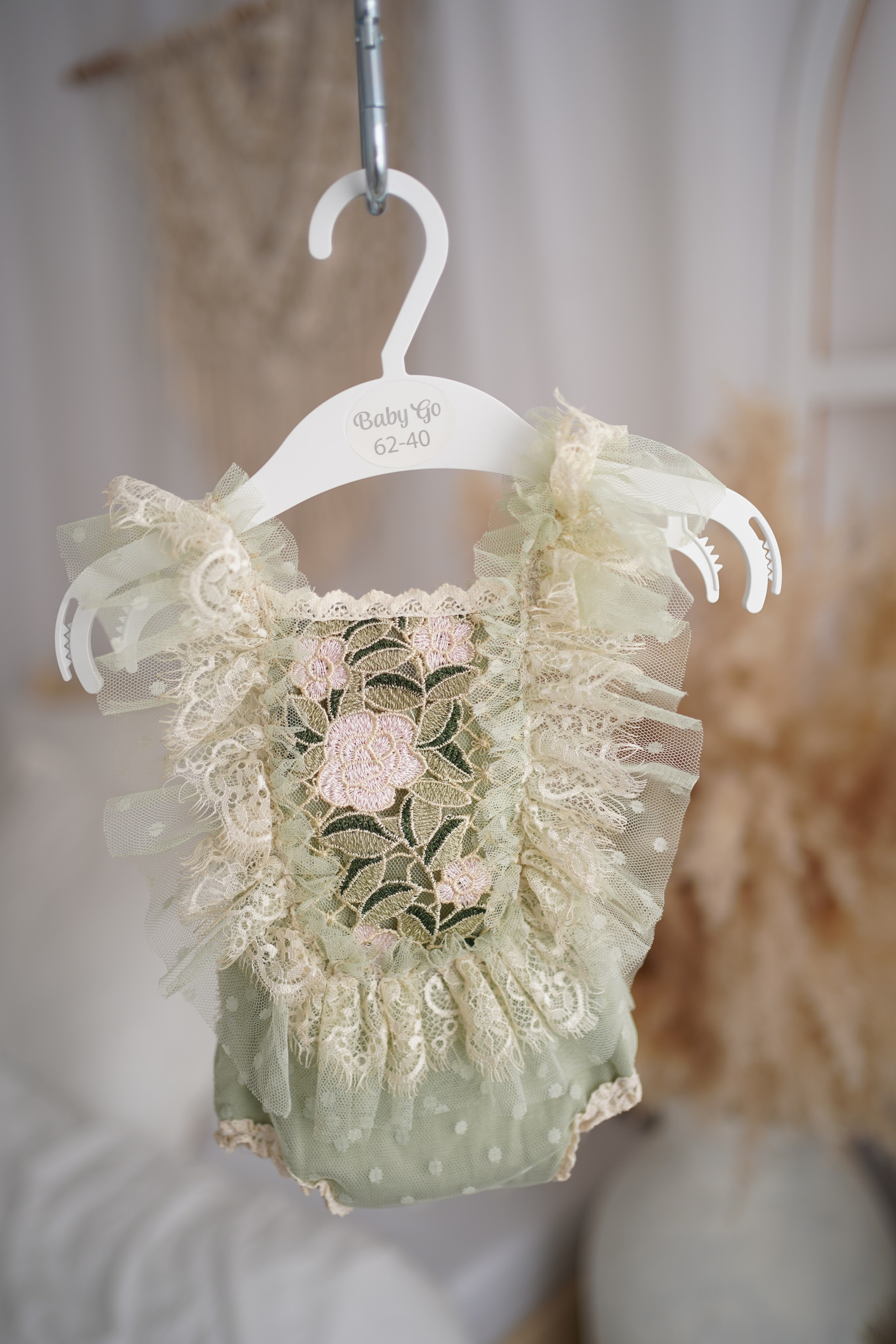 Девочки Новорожденные. Фотограф новорожденных в Ростове-на-Дону. Детский фотограф