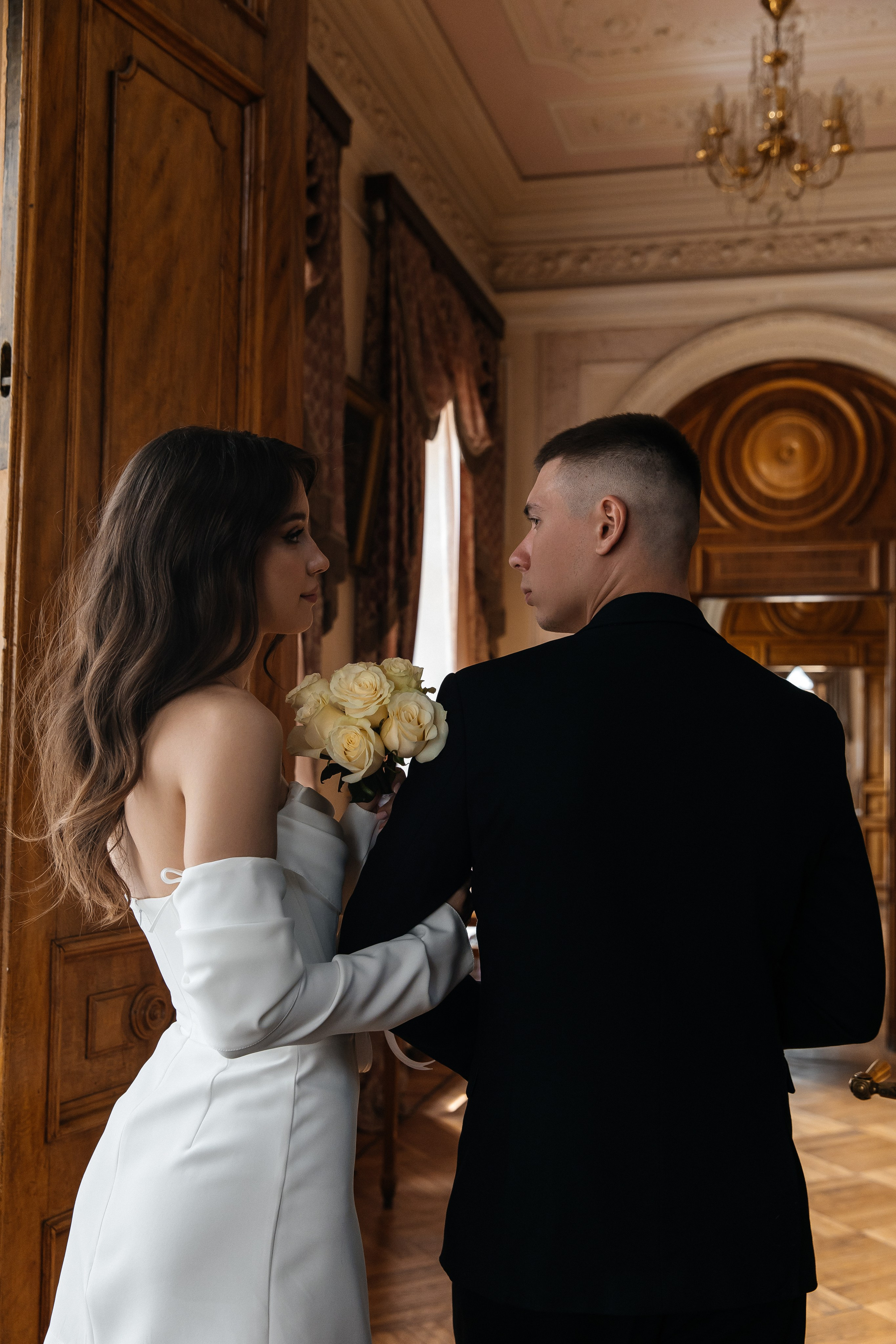 Даниил и Анастасия. Свадебная фотосессия в Библиотеке-читальне им. А. С. Пушкина. Фотограф и видеограф Анна Домашенко