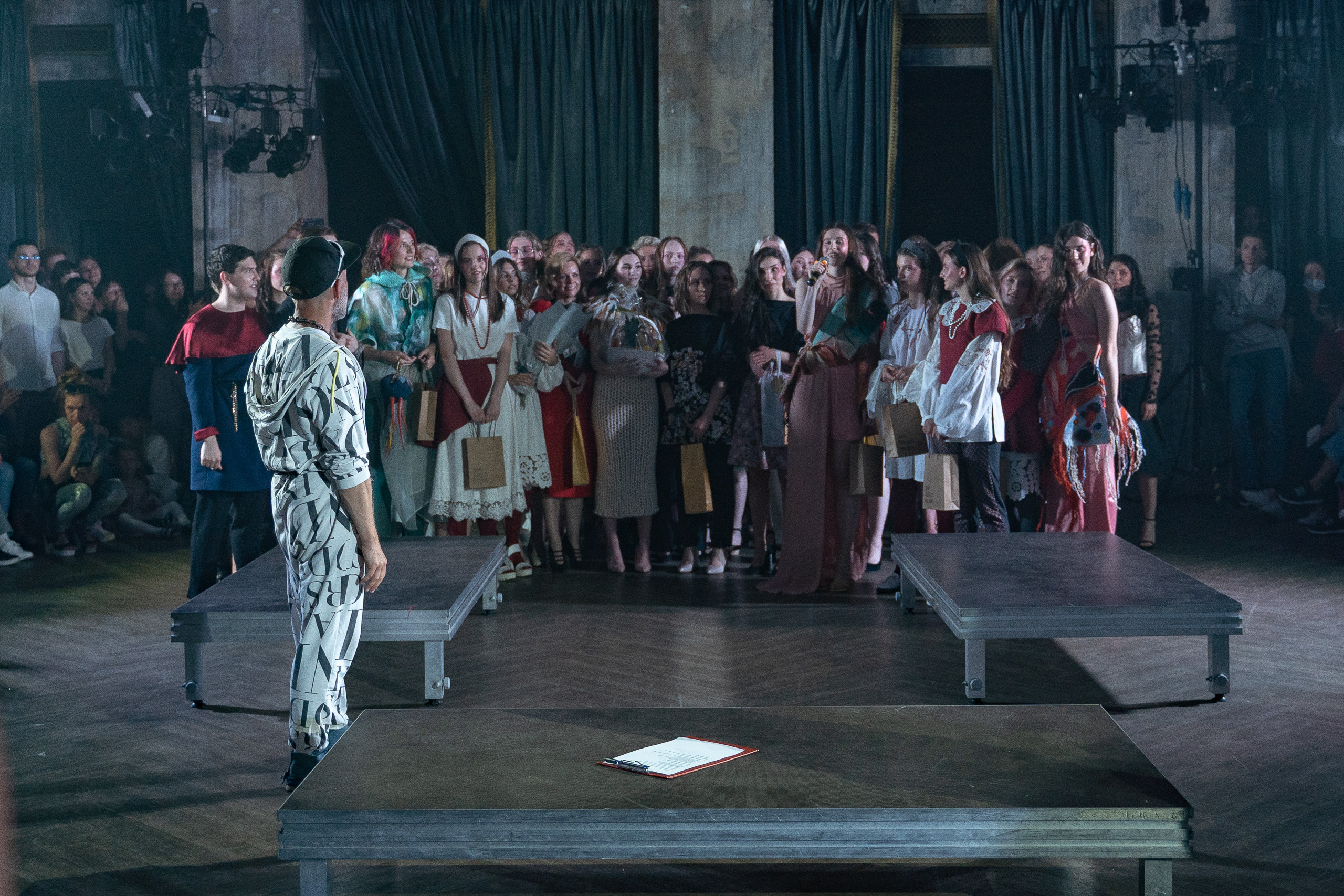 Выпускной показ модельной школы Сергея Луковского. Свадебный и семейный фотограф в Санкт-Петербурге Дмитрий Панин